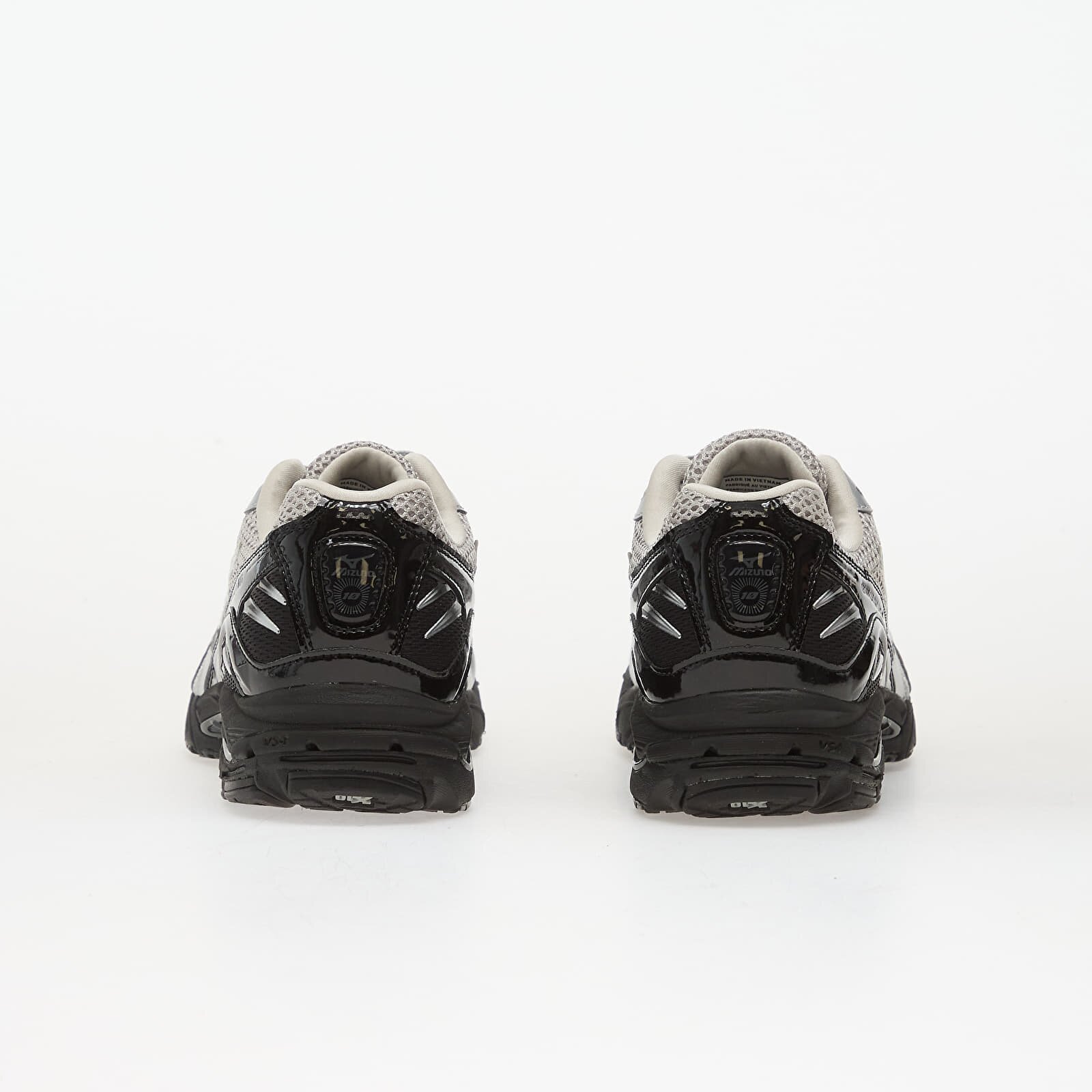 Mizuno Сникърси Wave Rider 10 (U) Harbor Mist/ Silver/ Black