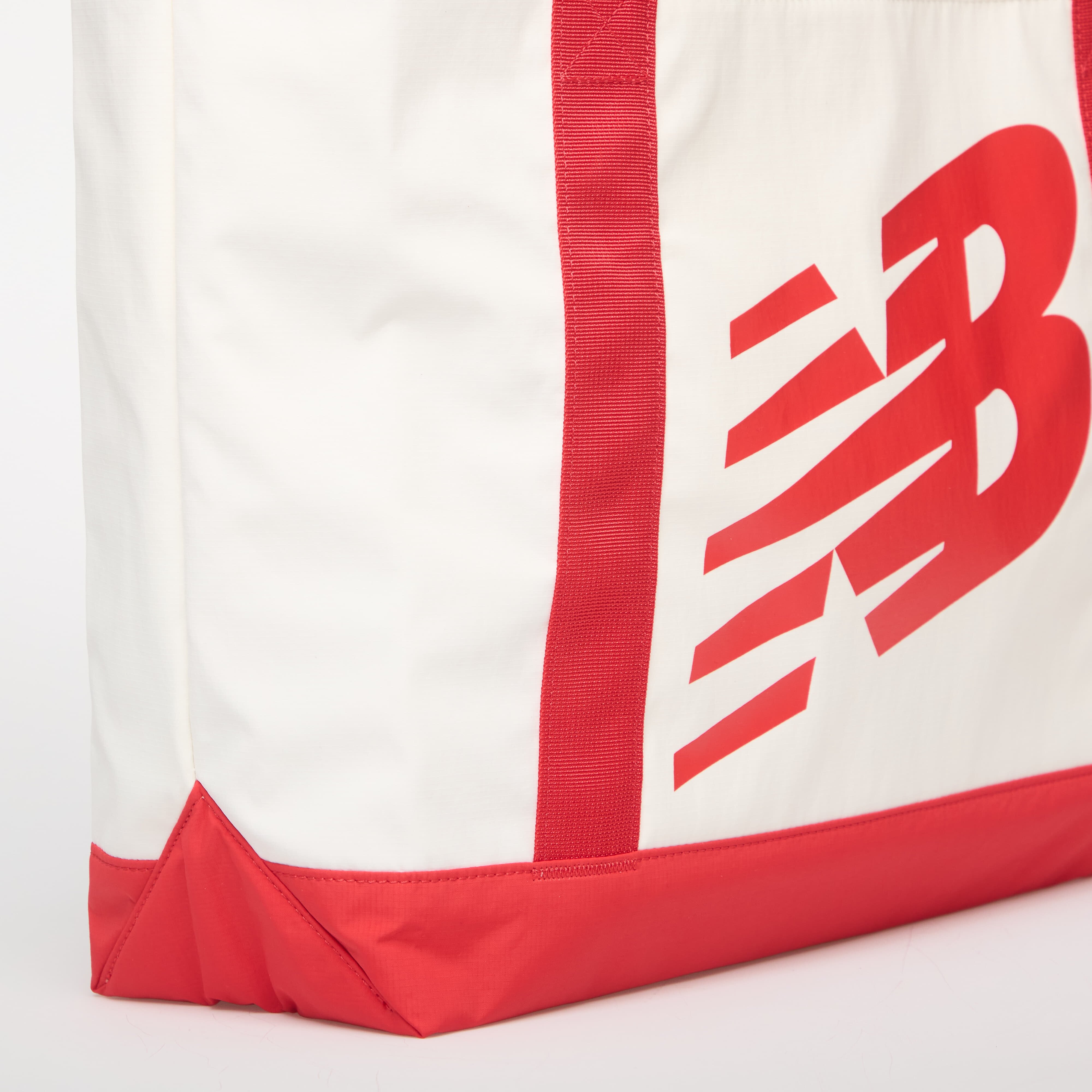 New Balance Чанта Basketball Tote Bag Team Red/ Sea Salt