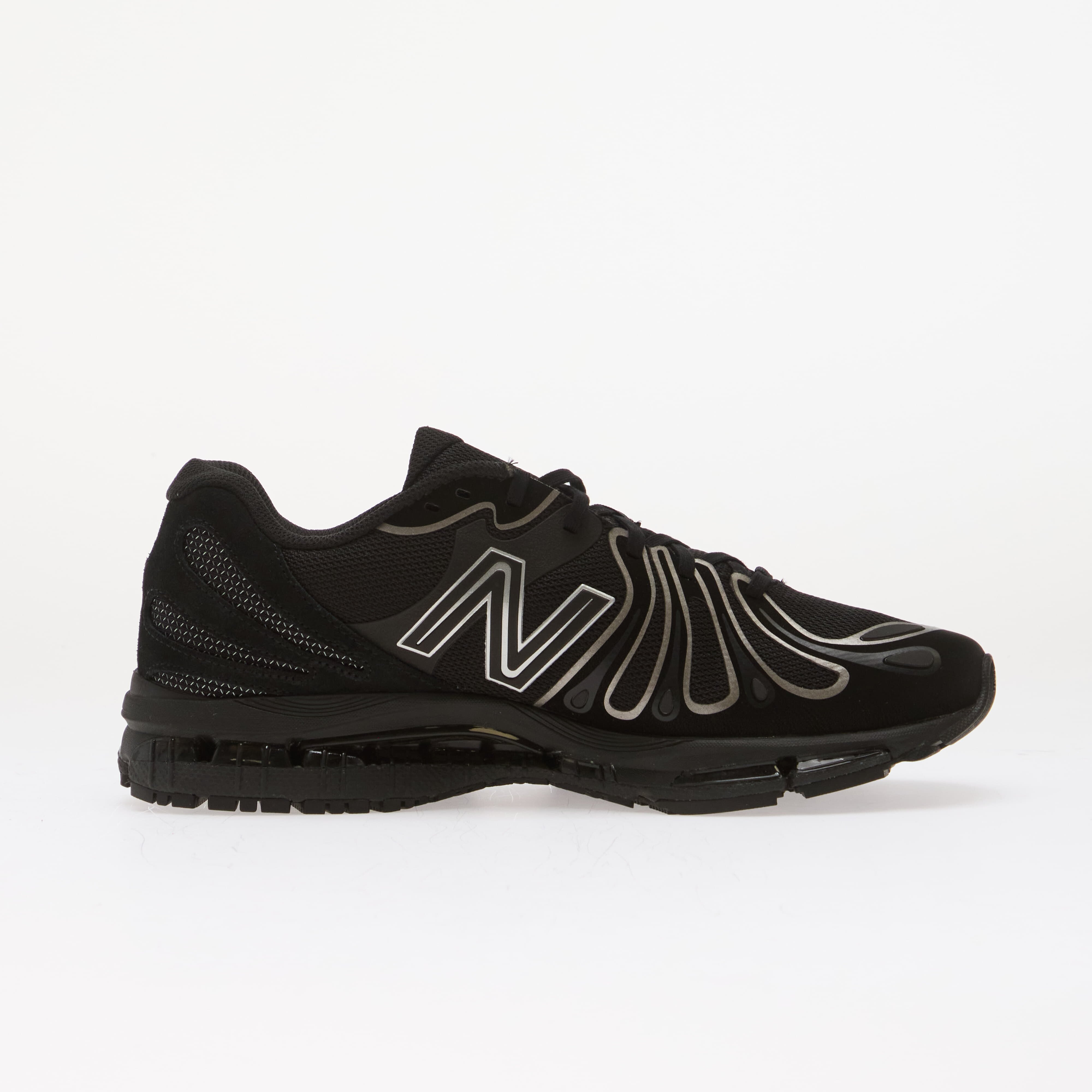 New Balance Обувки 1890 Black/ Silver Metallic/ Black Cement