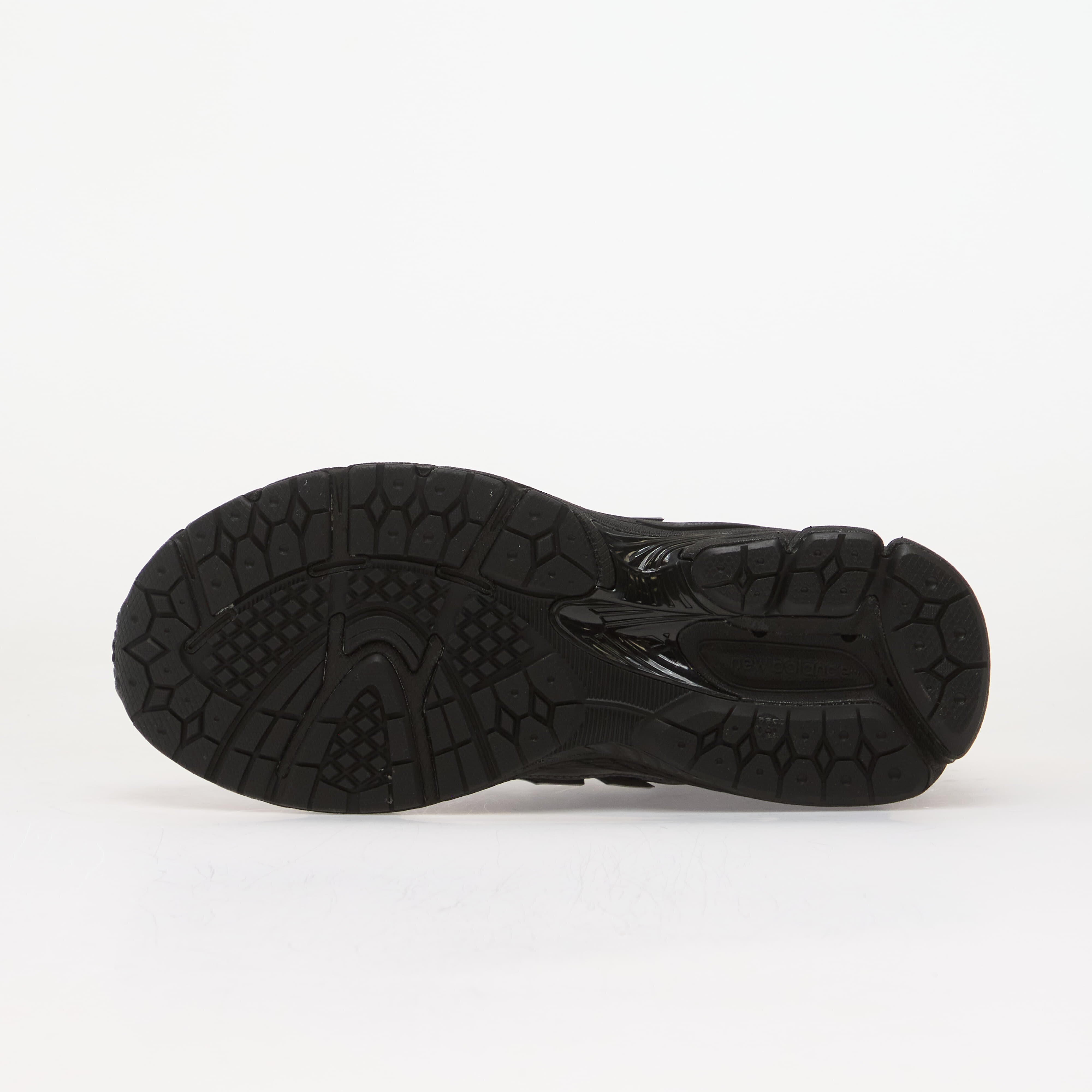 New Balance Обувки 1906 Kids Black/ Black Cement