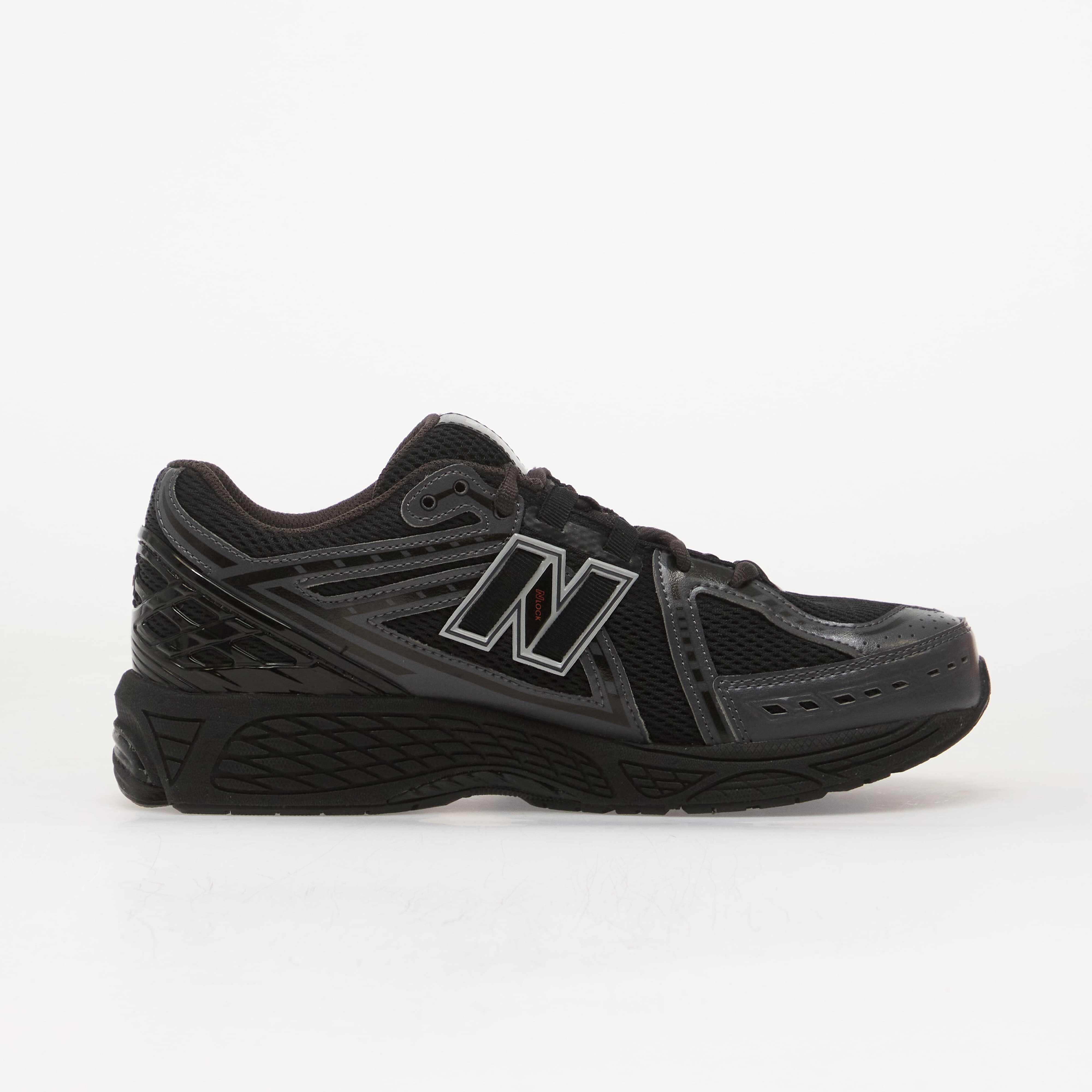 New Balance Обувки 1906 Kids Black/ Black Cement