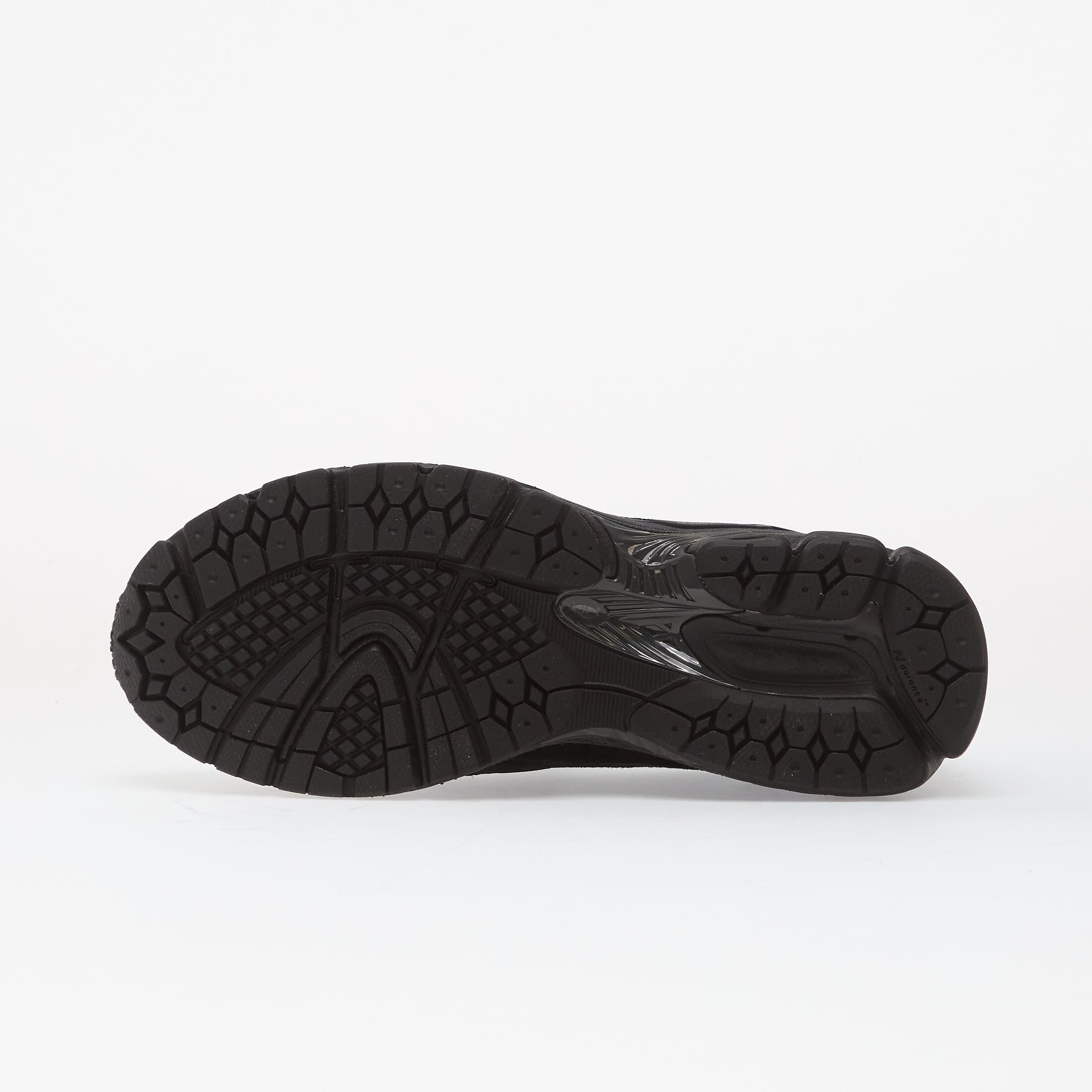 New Balance Обувки 1906L Black