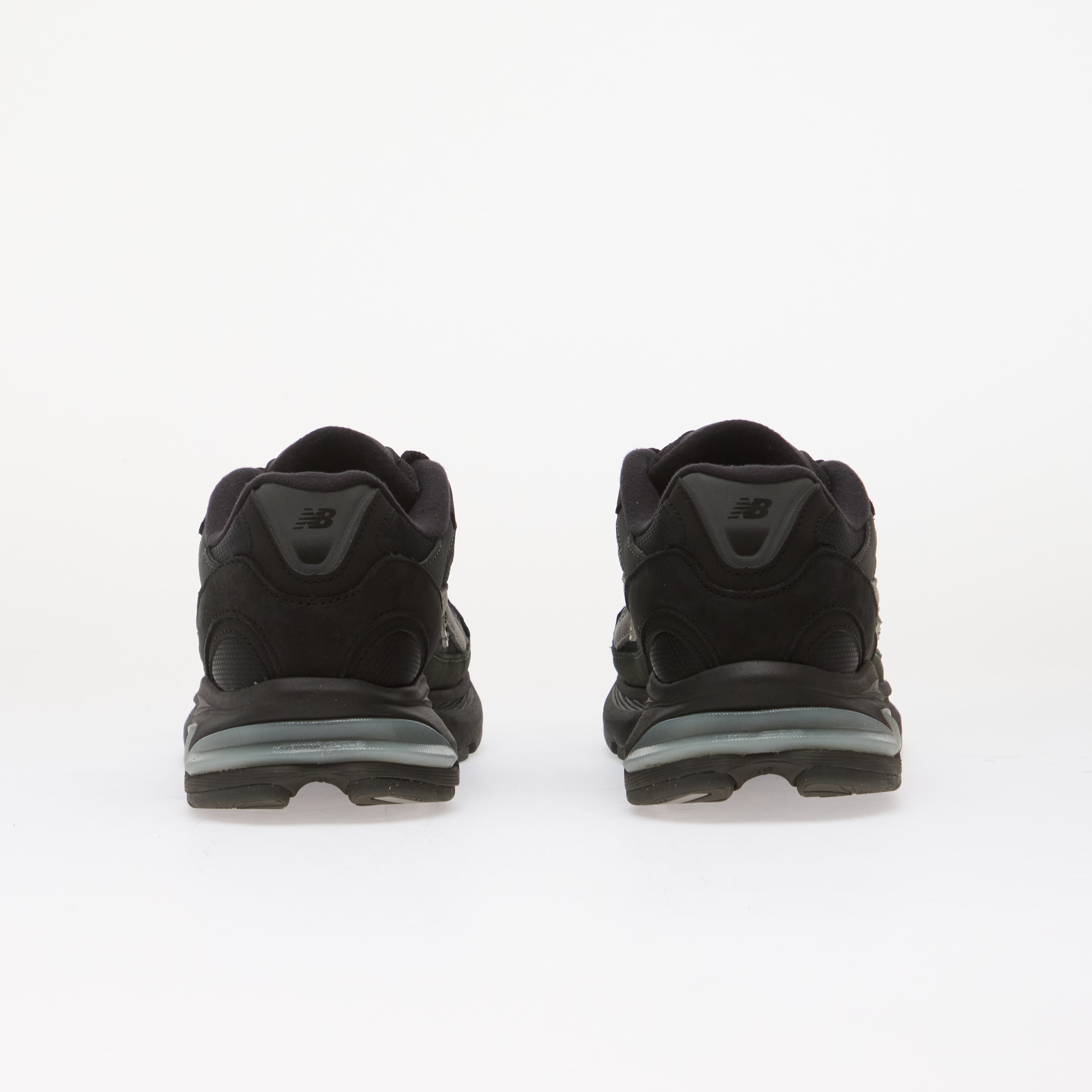 New Balance Обувки 2010 Black/ Harbor Grey