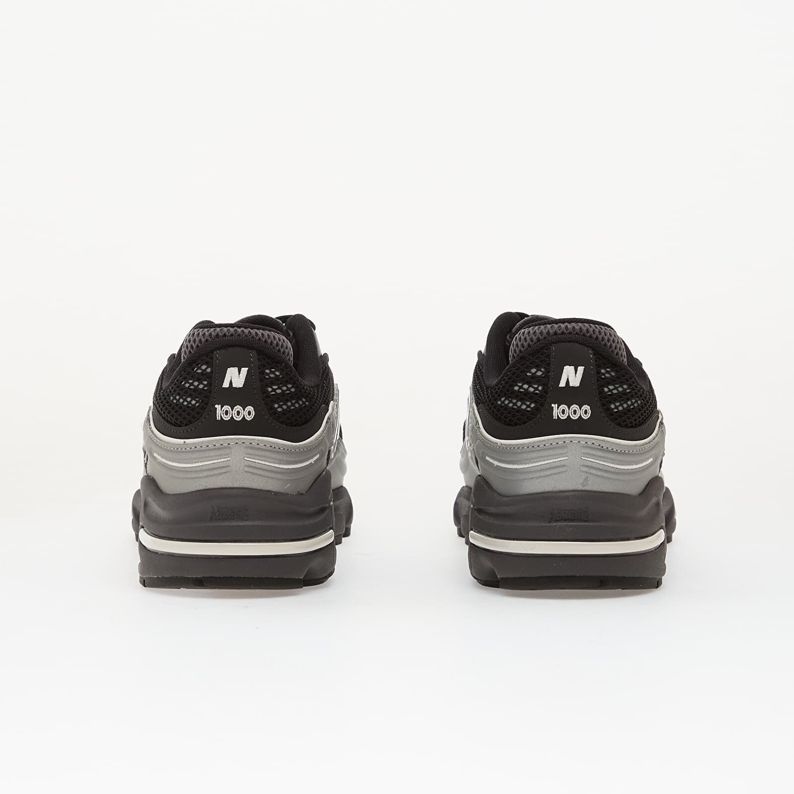 New Balance Сникърси 1000 Silver Metallic/ Black
