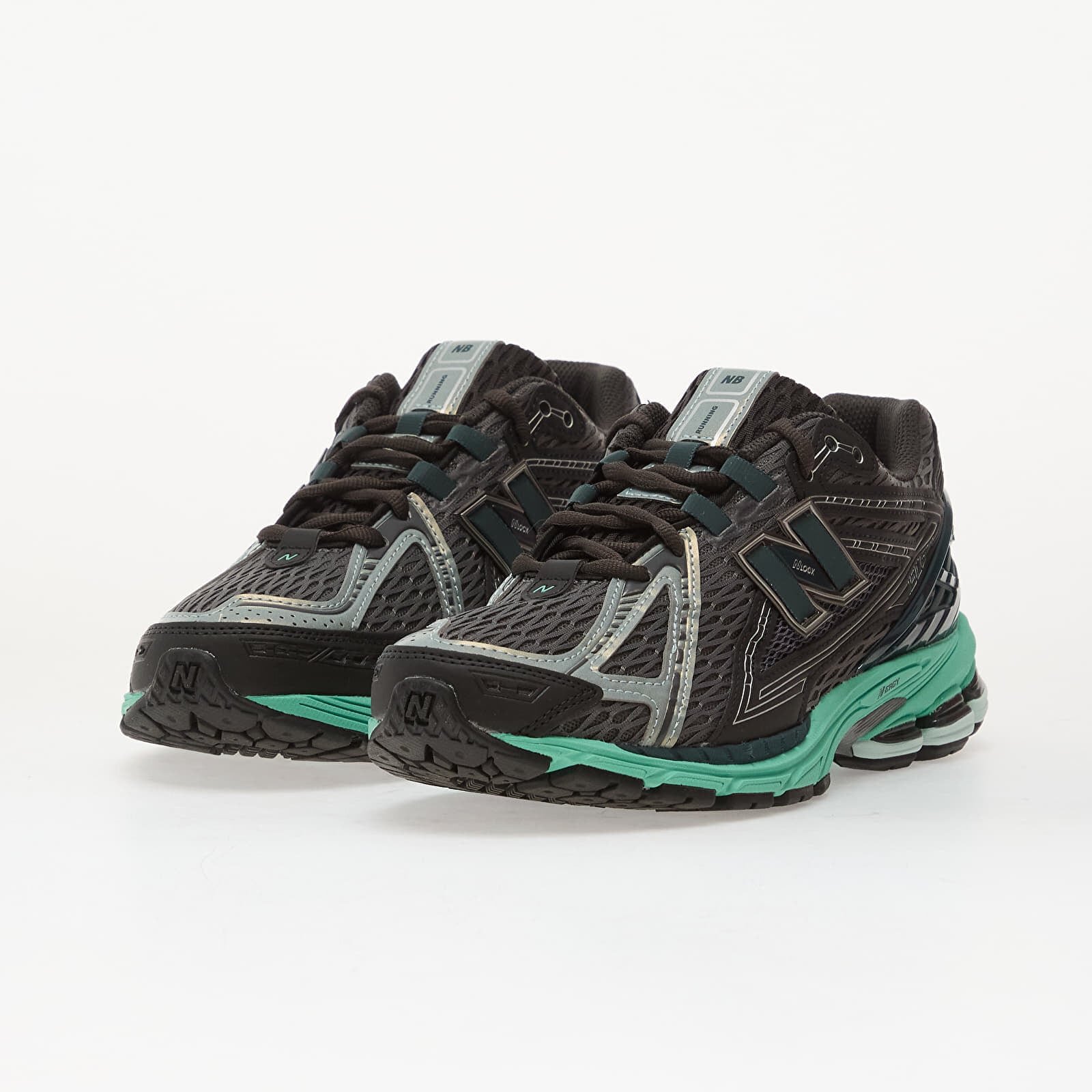New Balance Сникърси 1906 Black Metallic/ Deep End