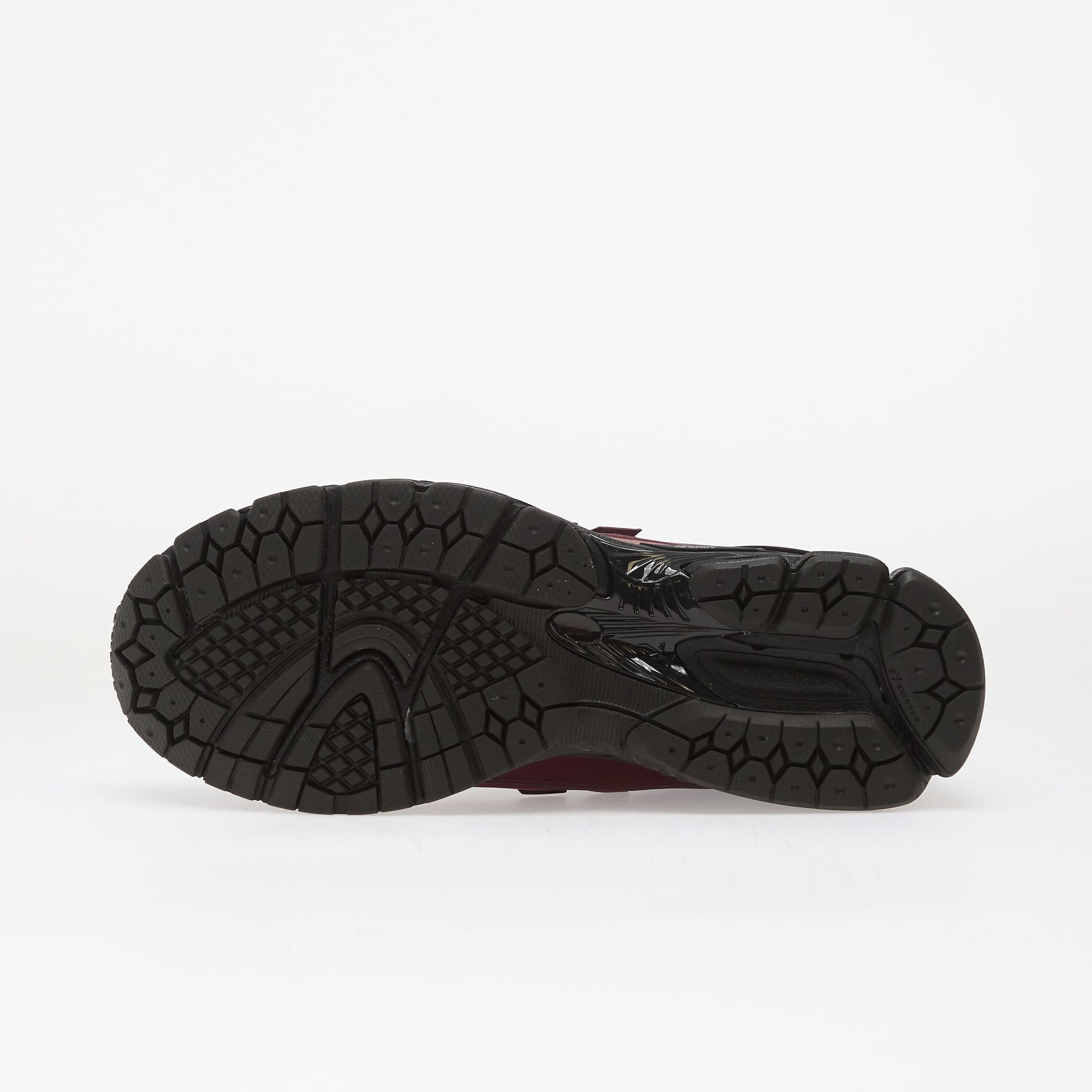 New Balance Сникърси 1906 Cherry Leather/ Black