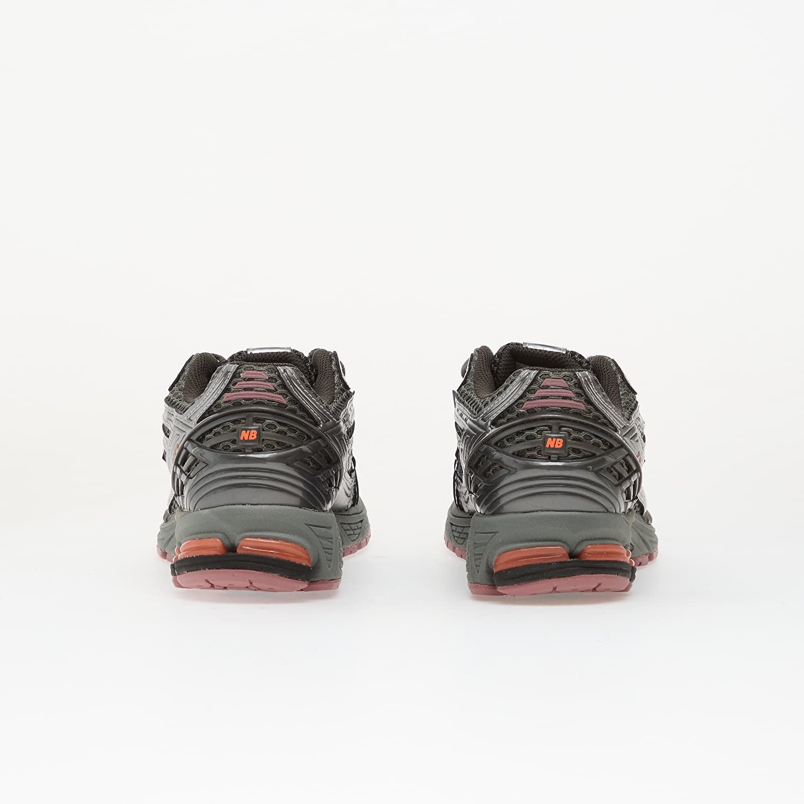 New Balance Сникърси 1906 Dark Silver Metallic/ Rosewood