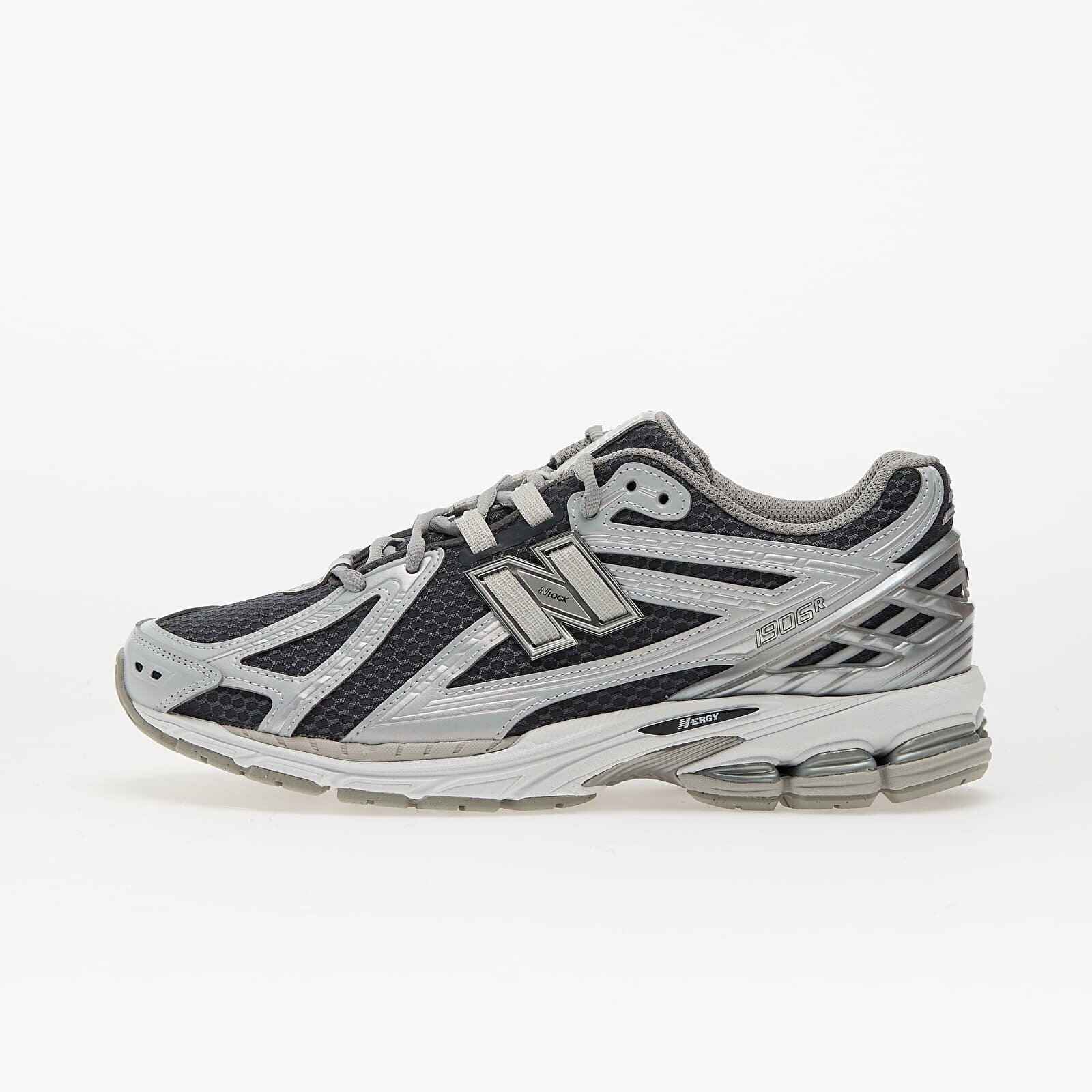 New Balance Сникърси 1906 White