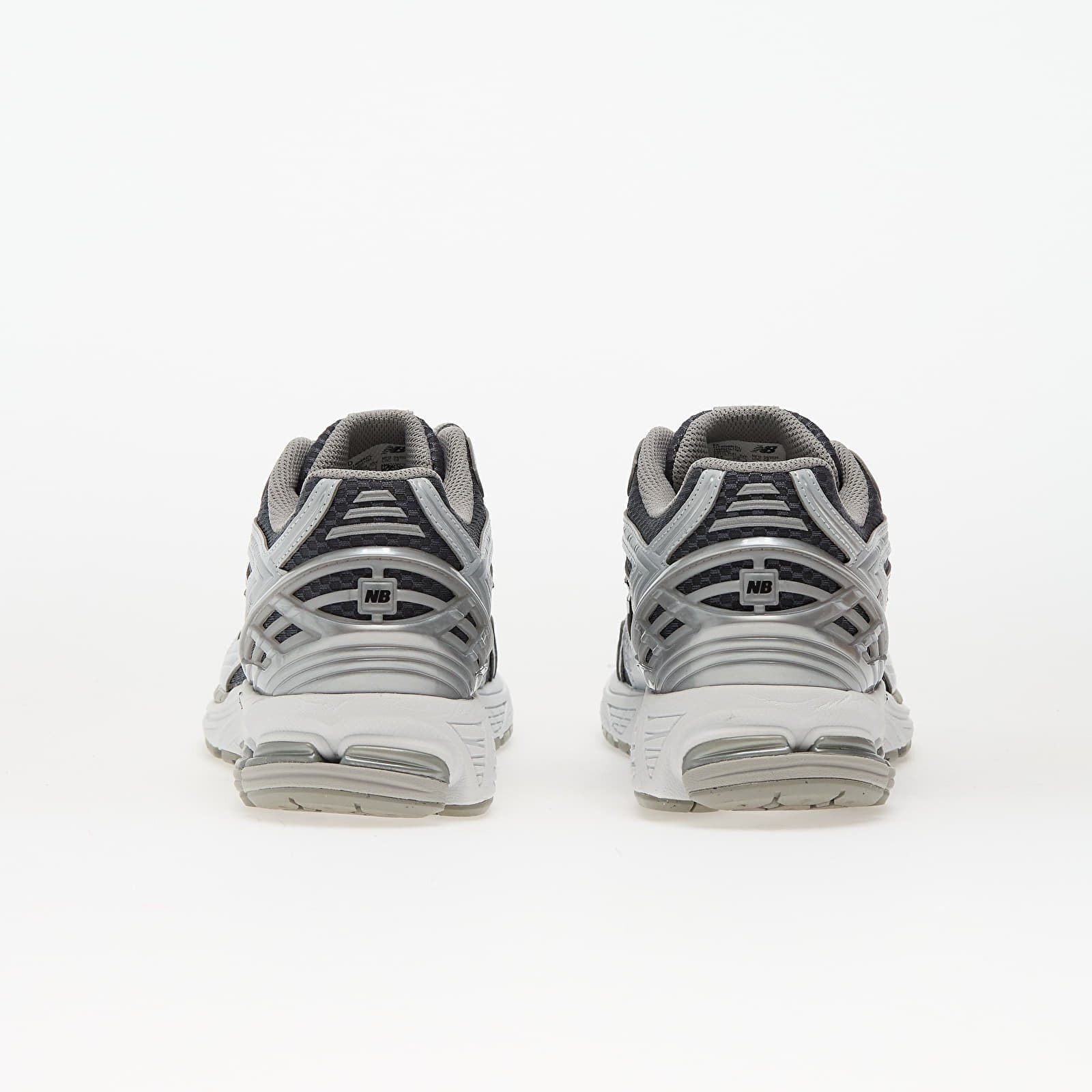 New Balance Сникърси 1906 White