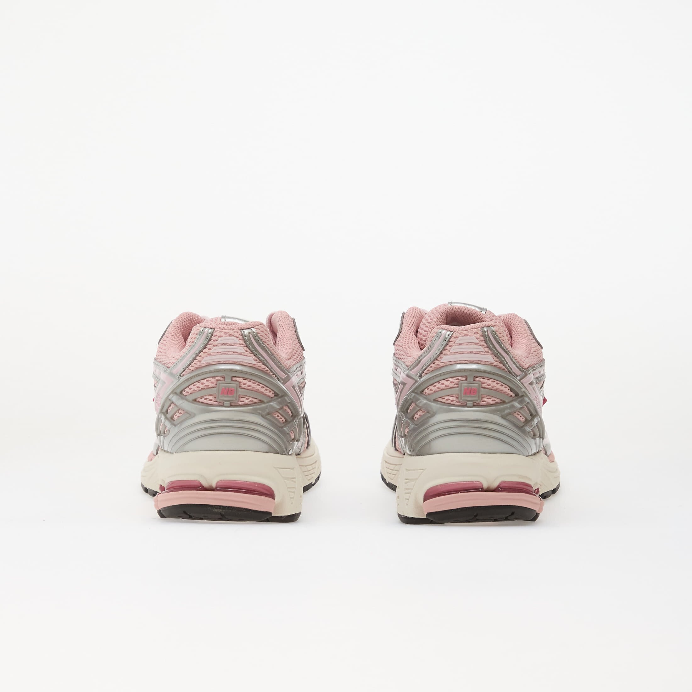 New Balance Сникърси 1906R Pink Chalk/ Silver Metallic