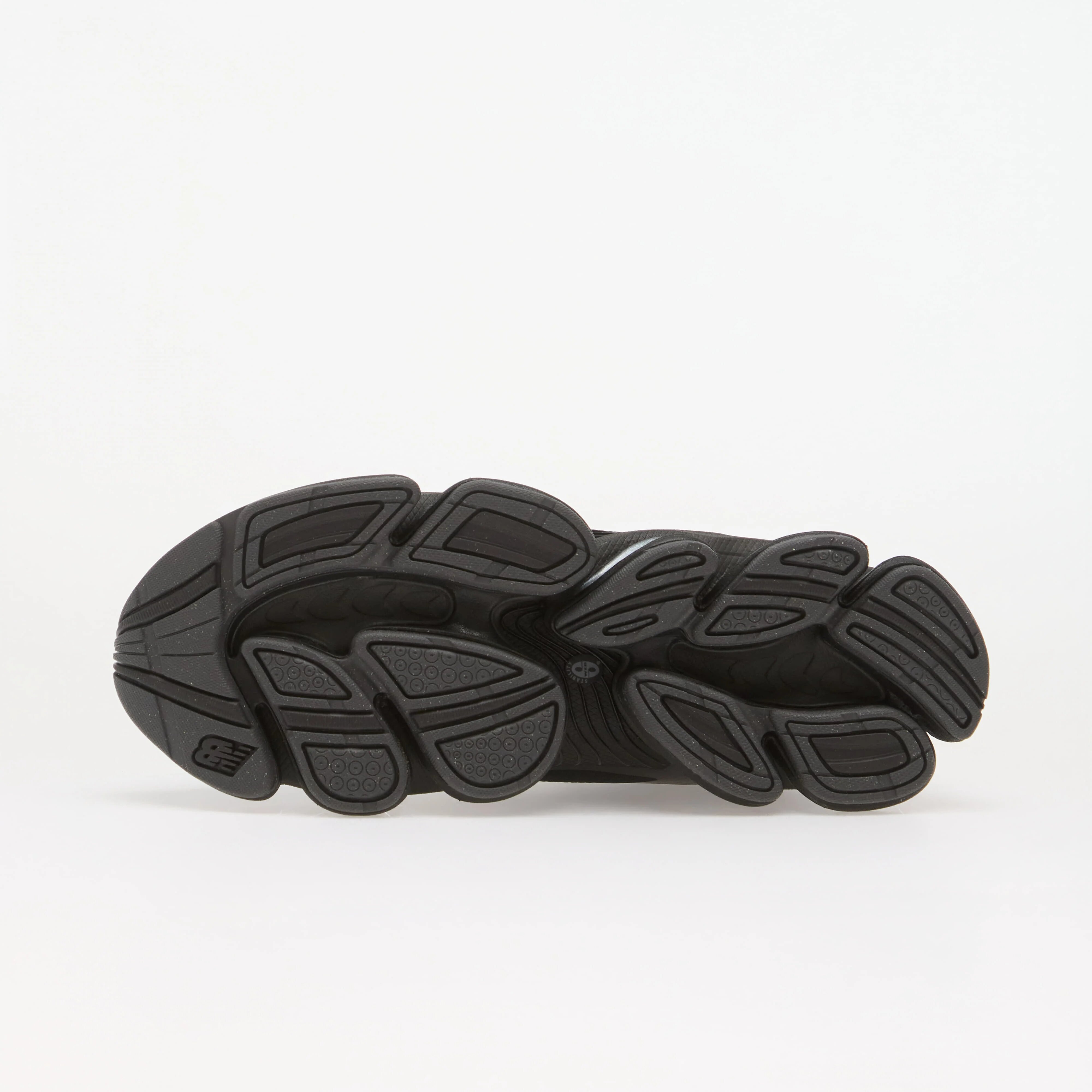 New Balance Сникърси 2000 Black/ Black Cement/ Magnet