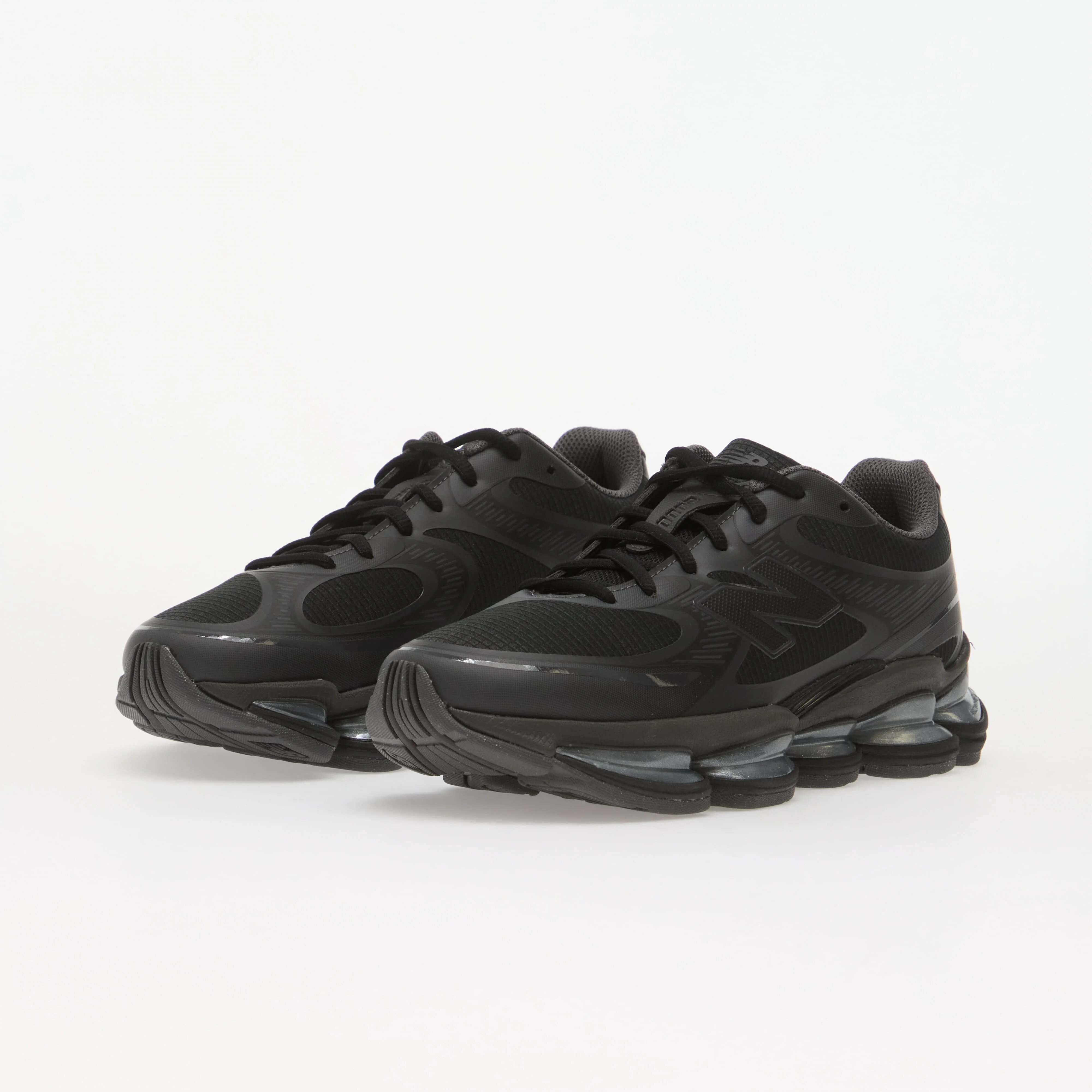 New Balance Сникърси 2000 Black/ Black Cement/ Magnet
