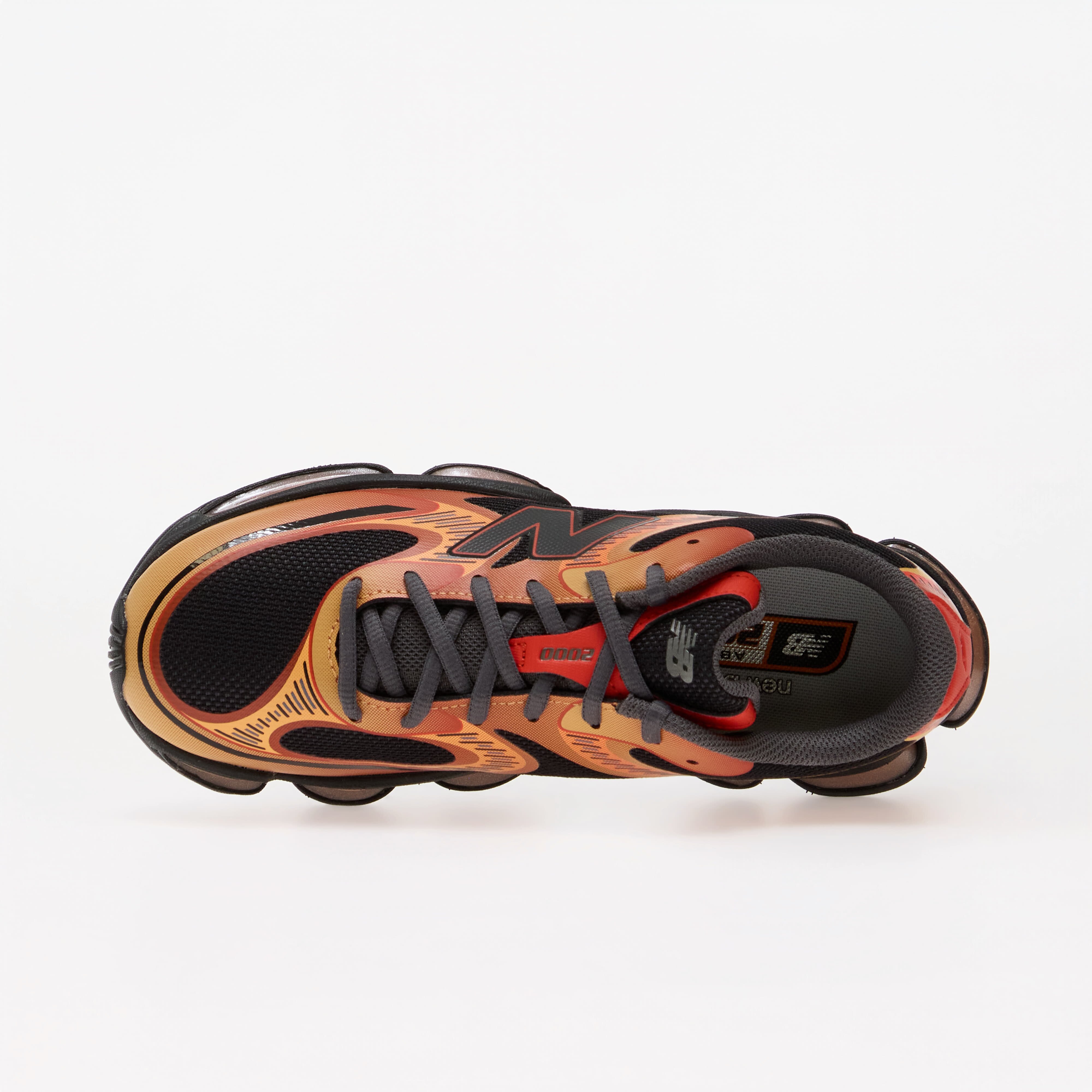 New Balance Сникърси 2000 Neo Flame/ Gumdrop/ Neo Flame