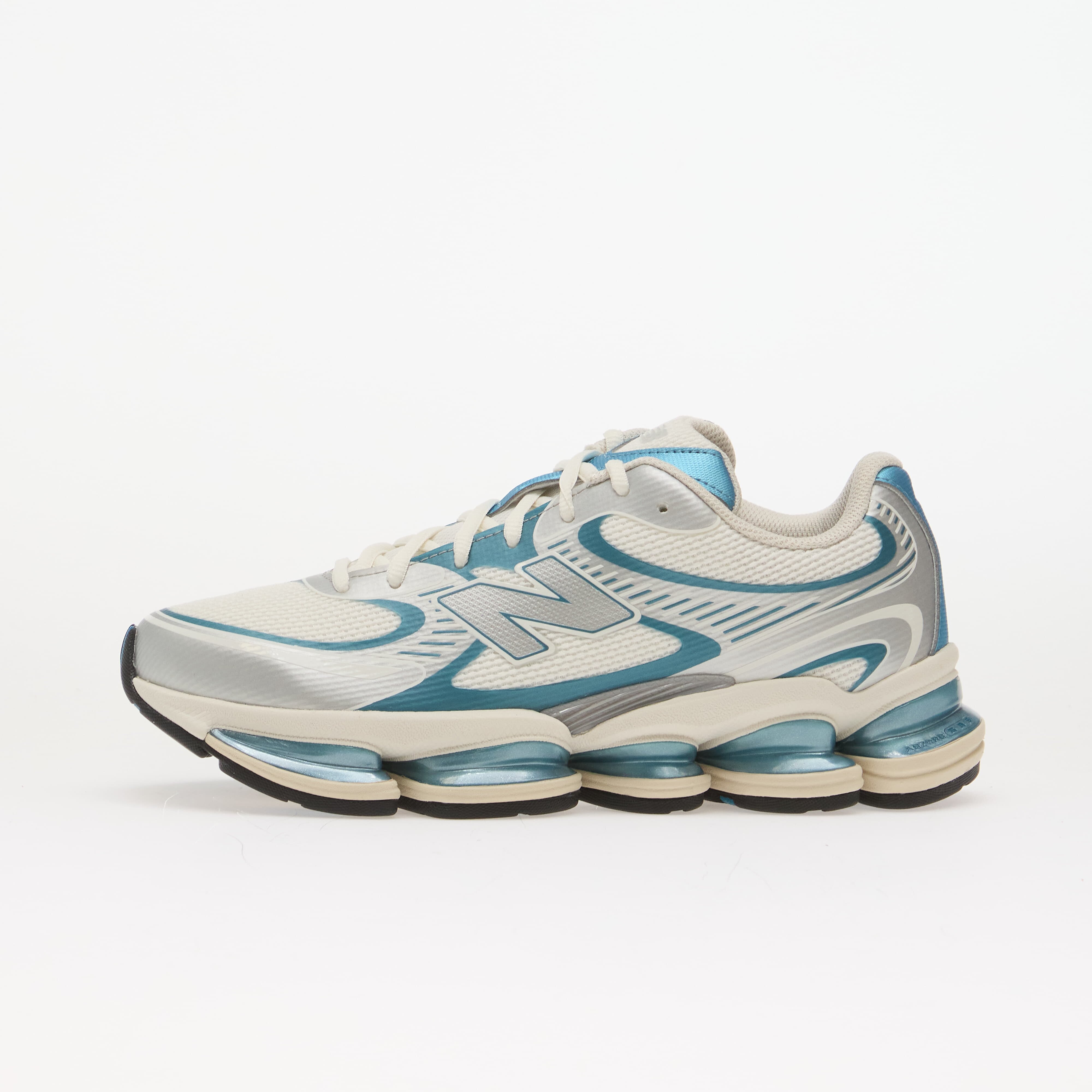 New Balance Сникърси 2000 Sea Salt/ Altitude Metallic