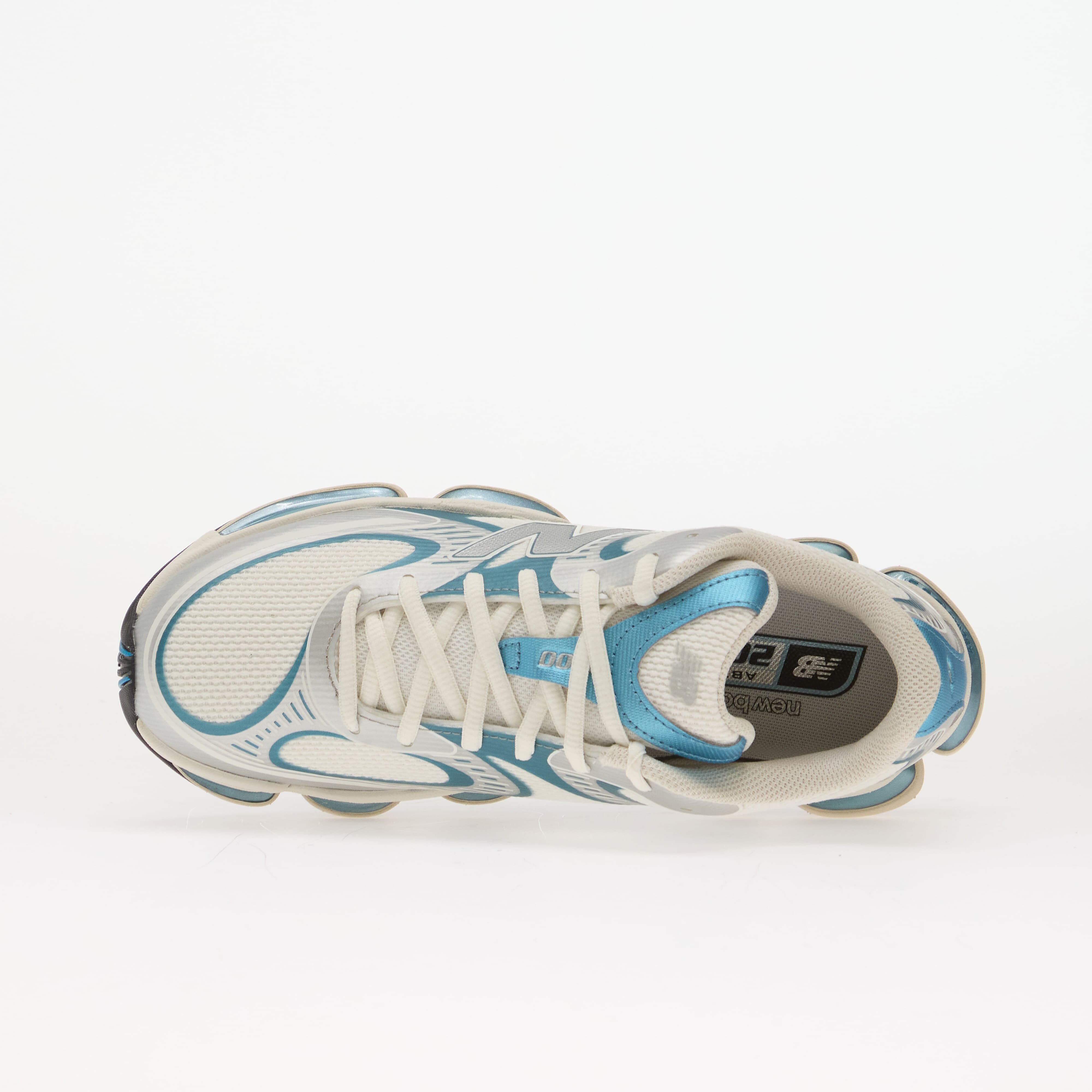 New Balance Сникърси 2000 Sea Salt/ Altitude Metallic