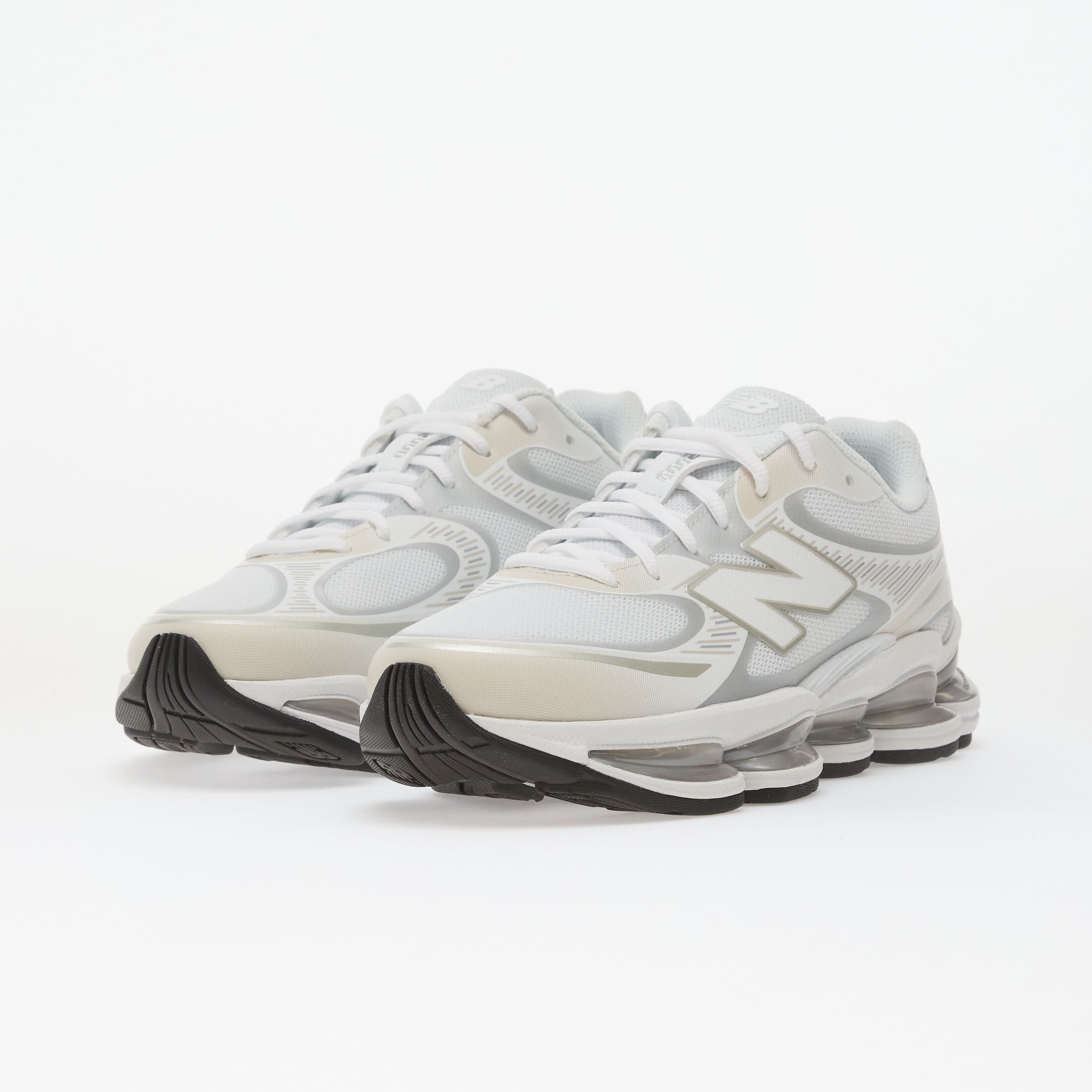 New Balance Сникърси 2000 White/ Silver Metallic