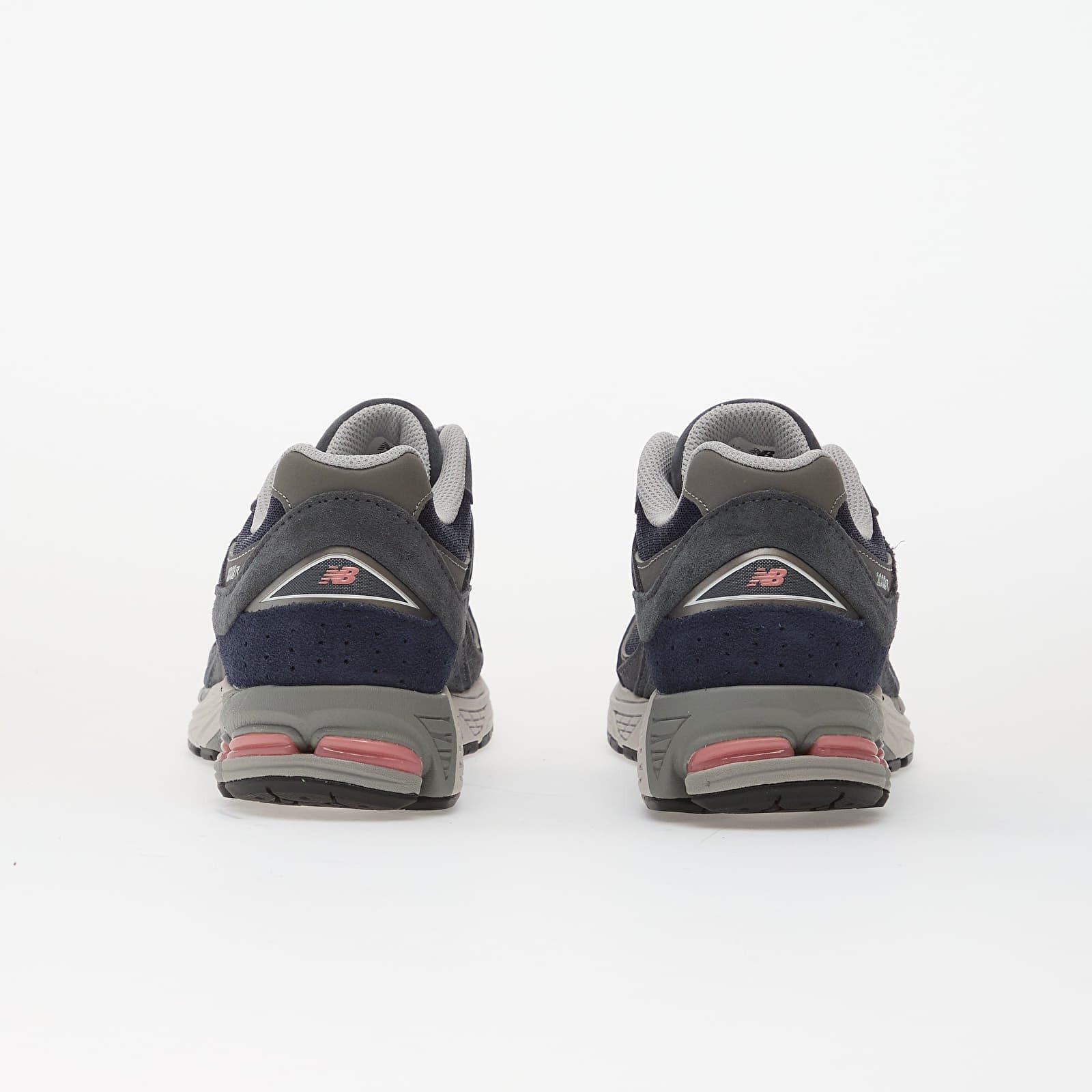 New Balance Сникърси 2002R Graphite/ Double Bubble