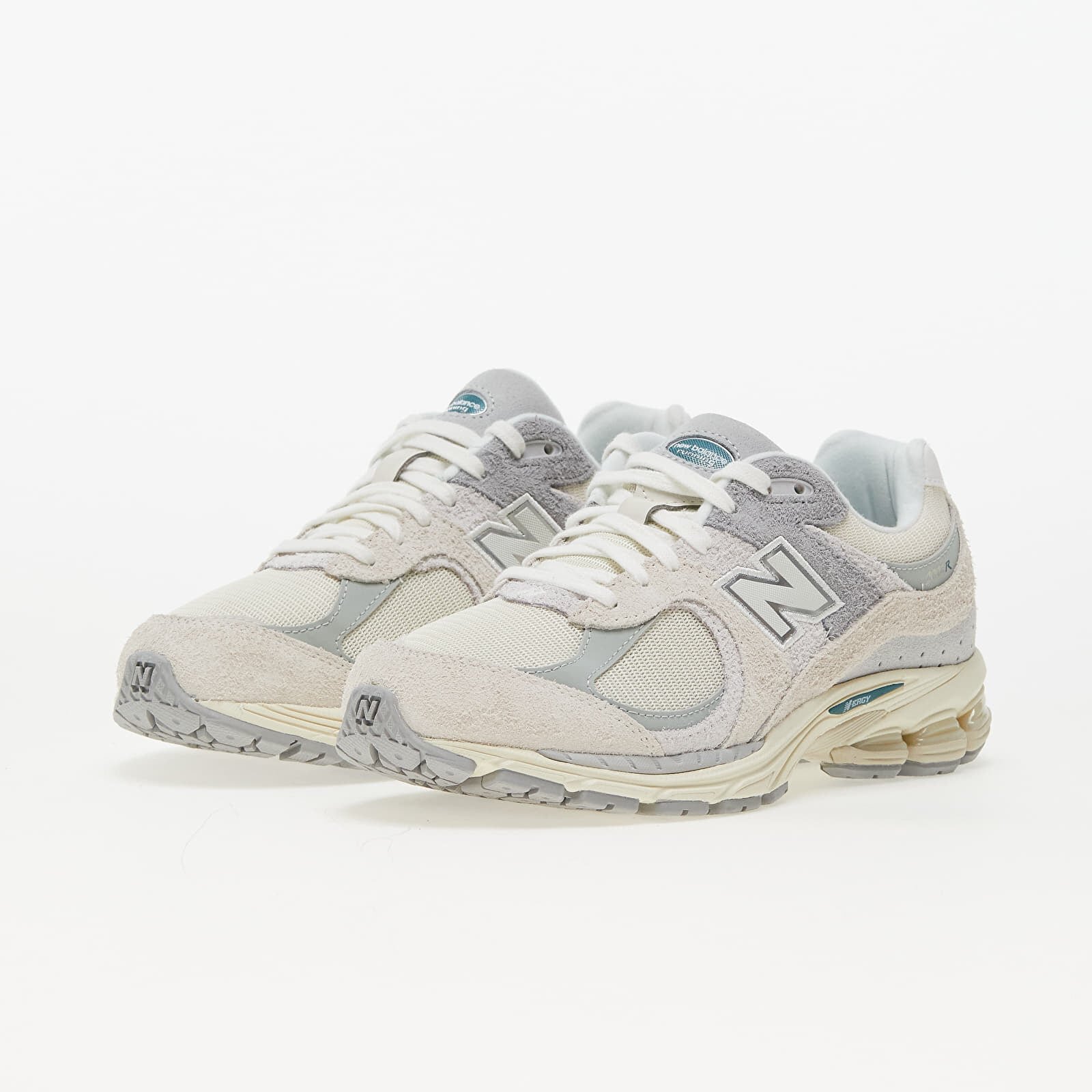 New Balance Сникърси 2002R Linen/ Concrete Grey/ Slate Grey