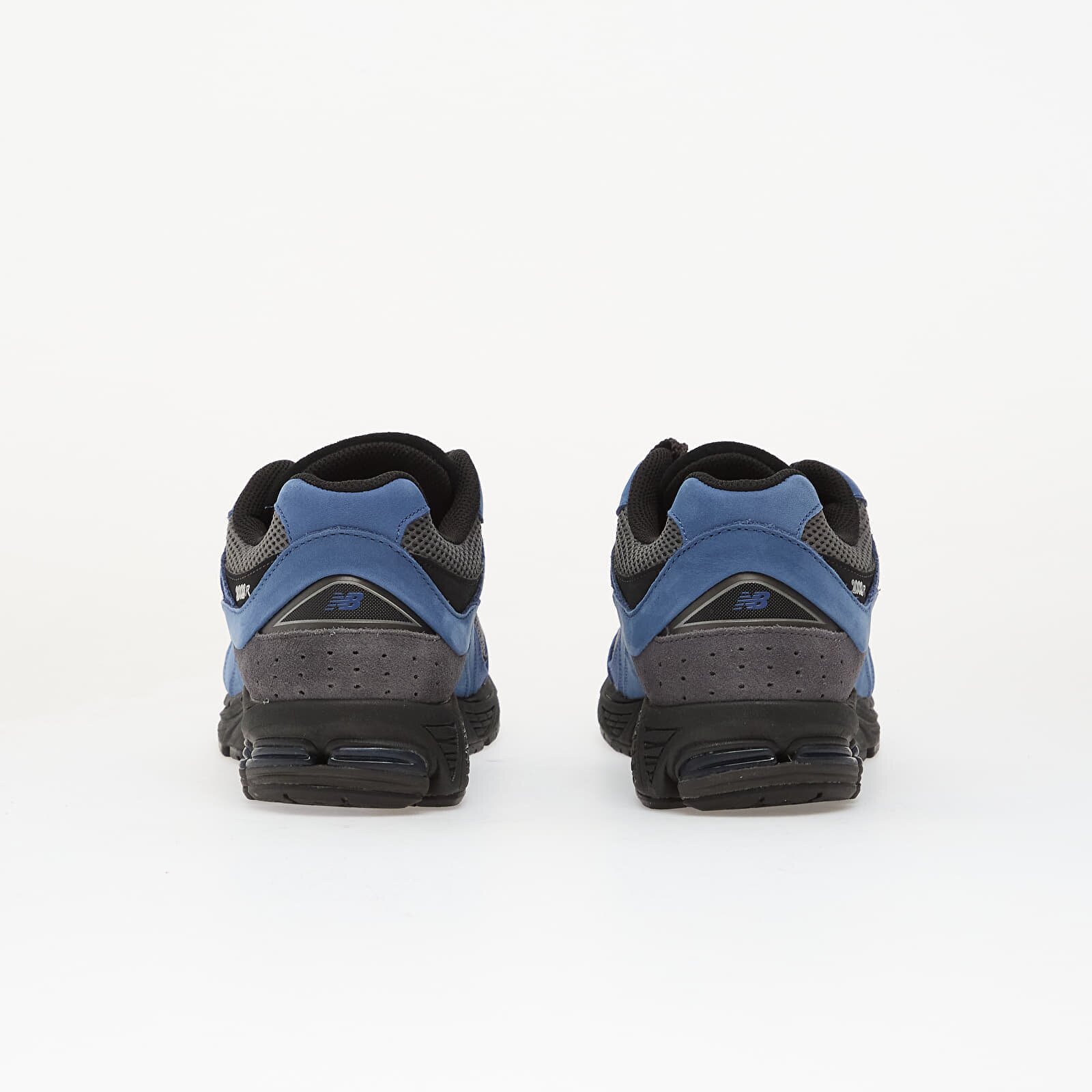 New Balance Сникърси 2002R Magic Blue/ Castlerock
