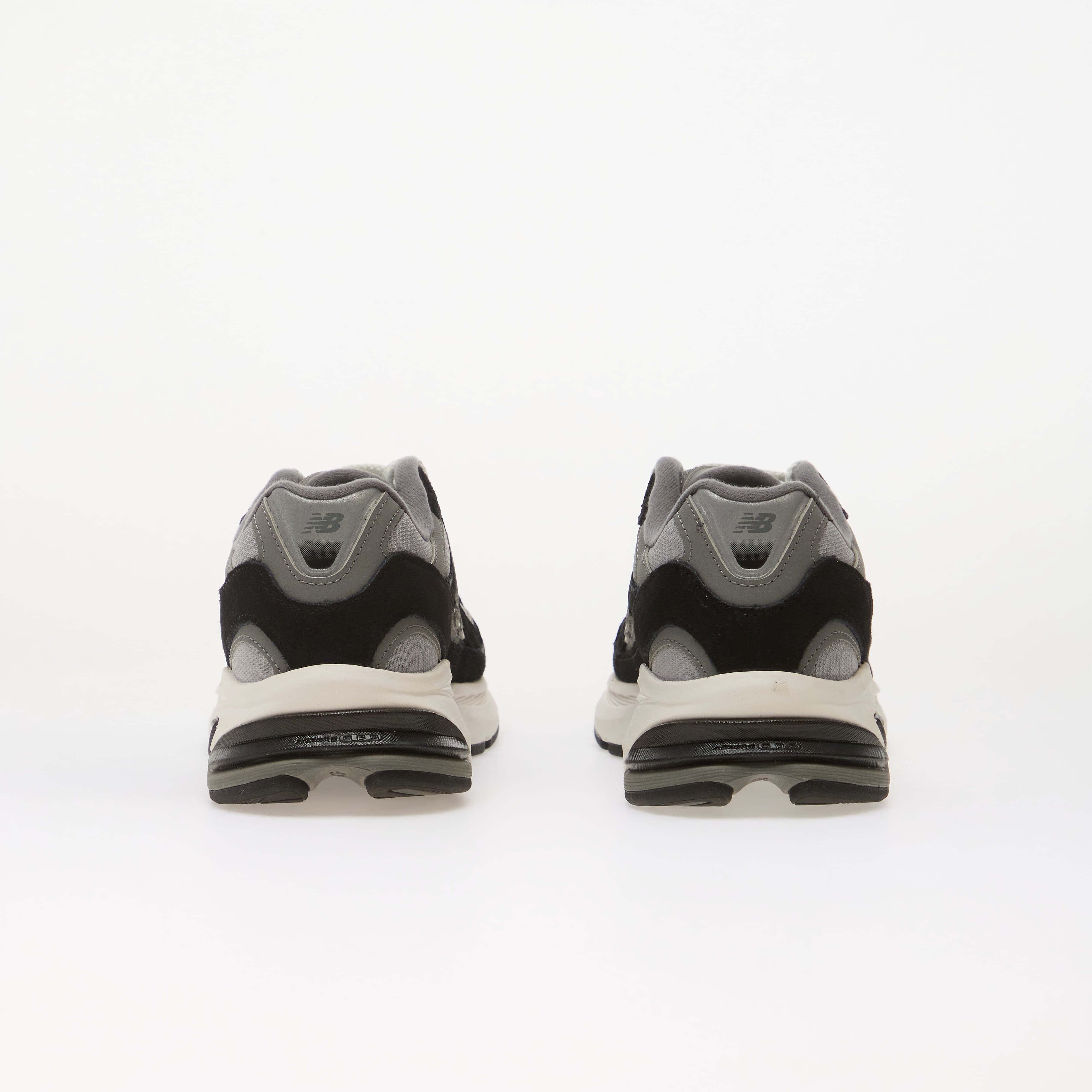 New Balance Сникърси 2010 Black/ Harbor Grey
