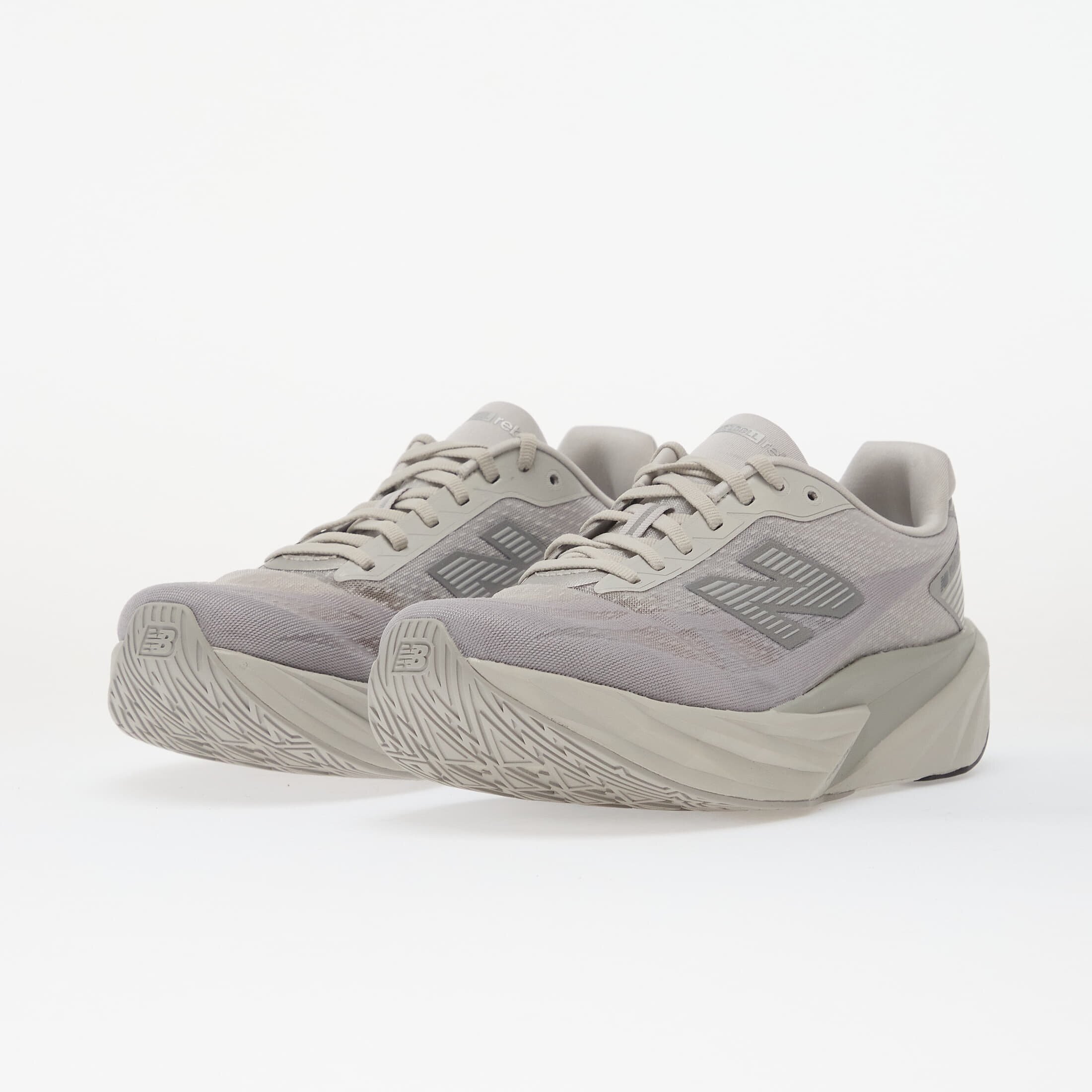 New Balance Сникърси 5 Grey Matter/ Silver Metallic