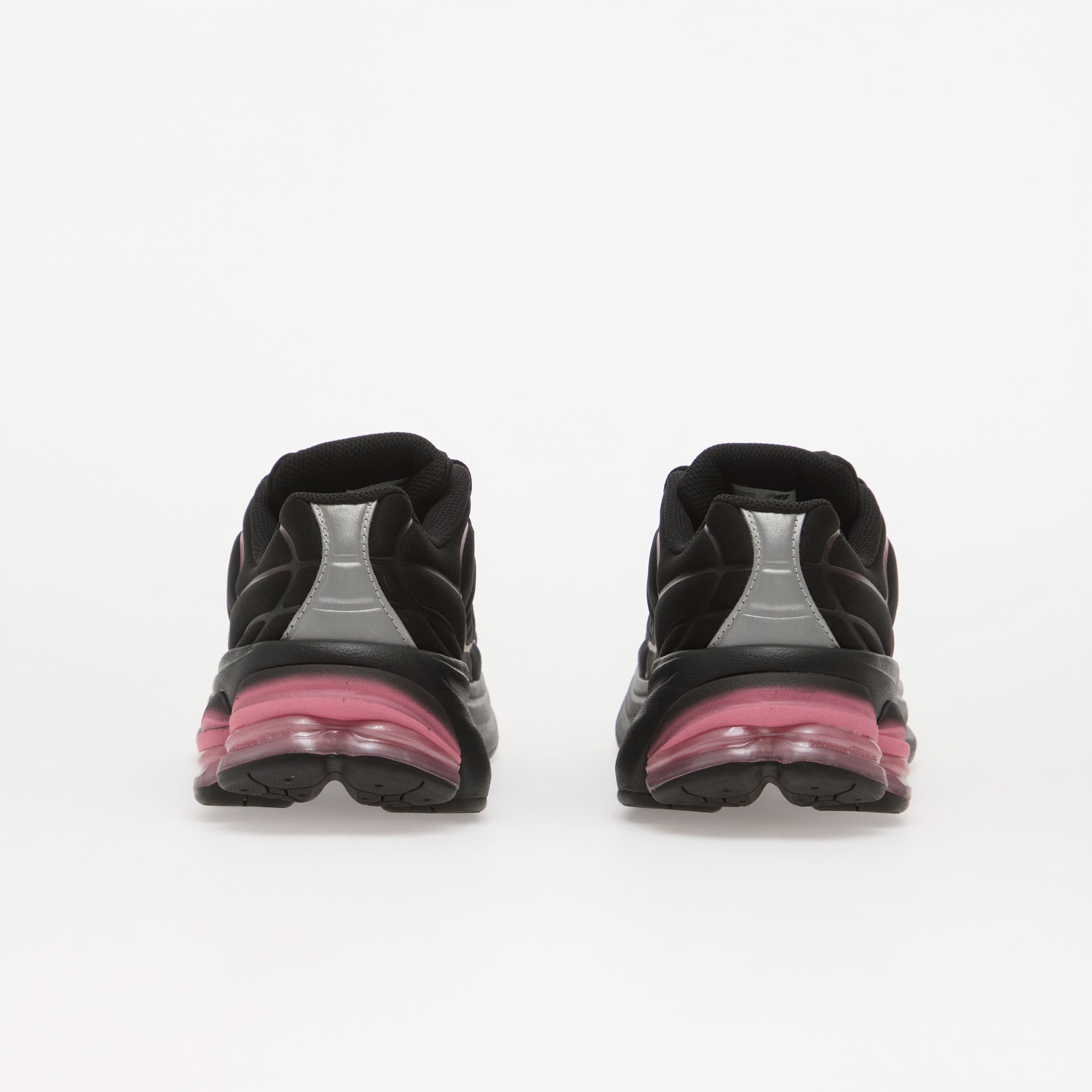New Balance Сникърси 5030 Pink Eraser/ Black