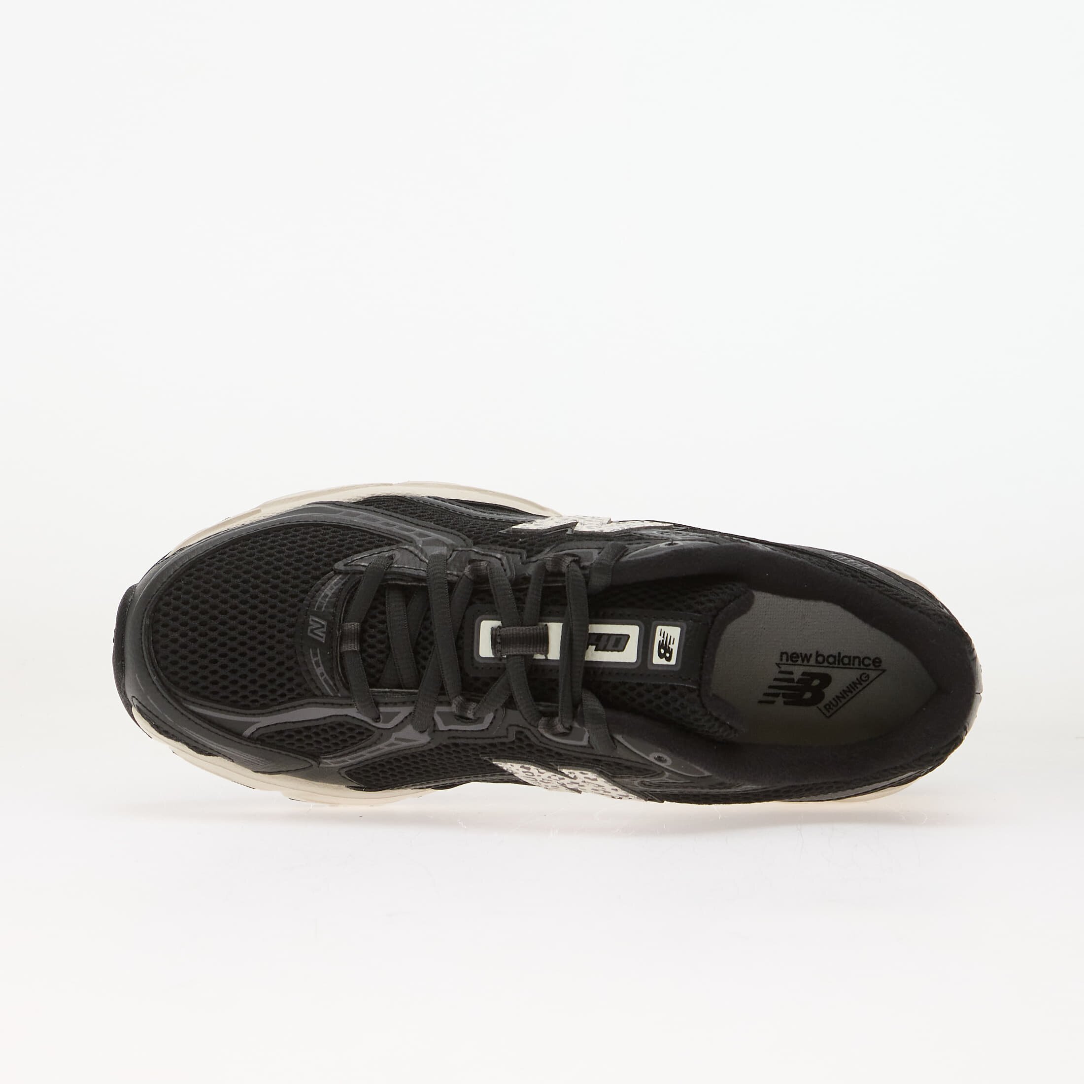 New Balance Сникърси 740 Black/ Sea Salt