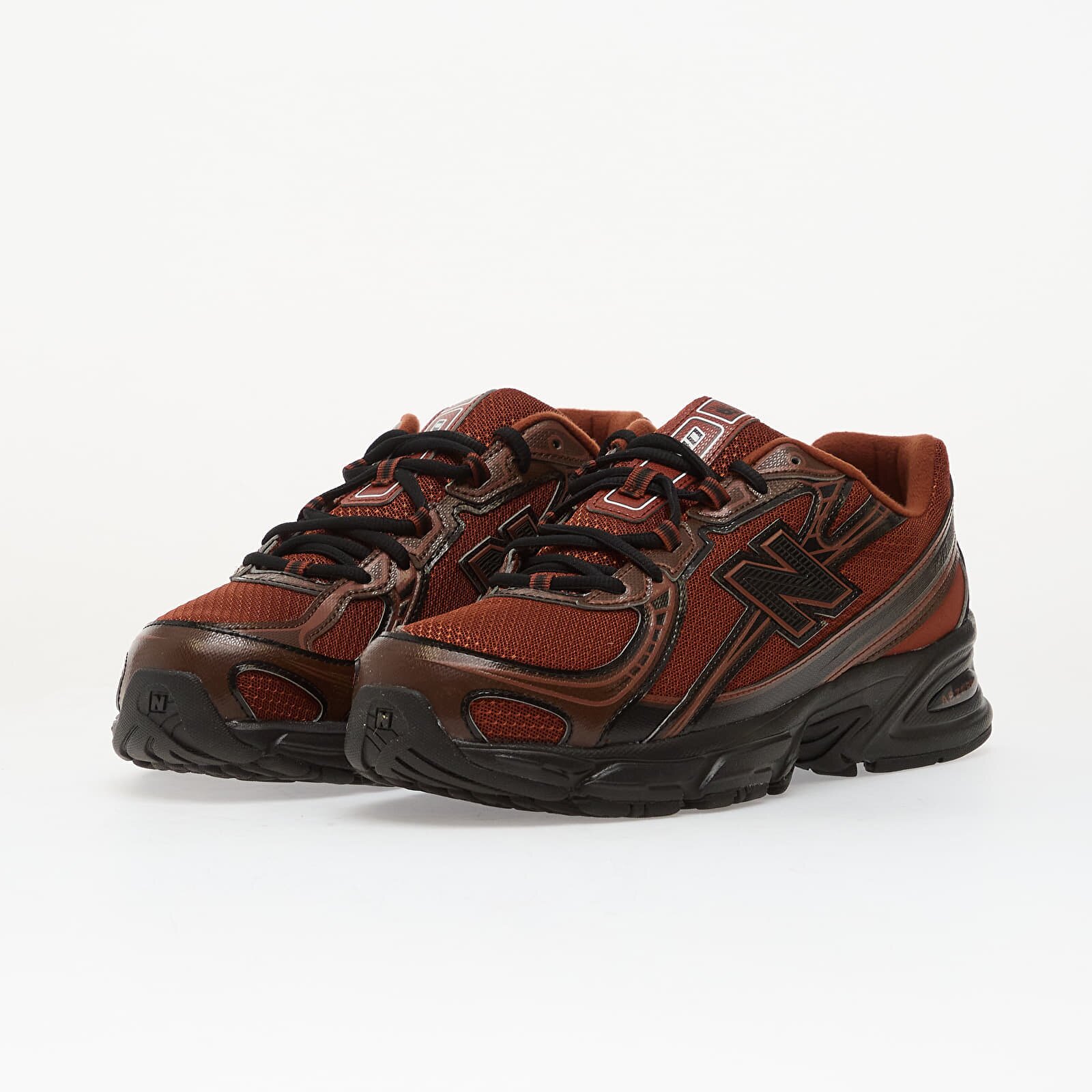 New Balance Сникърси 740 Relic Brown/ Pumpernickel