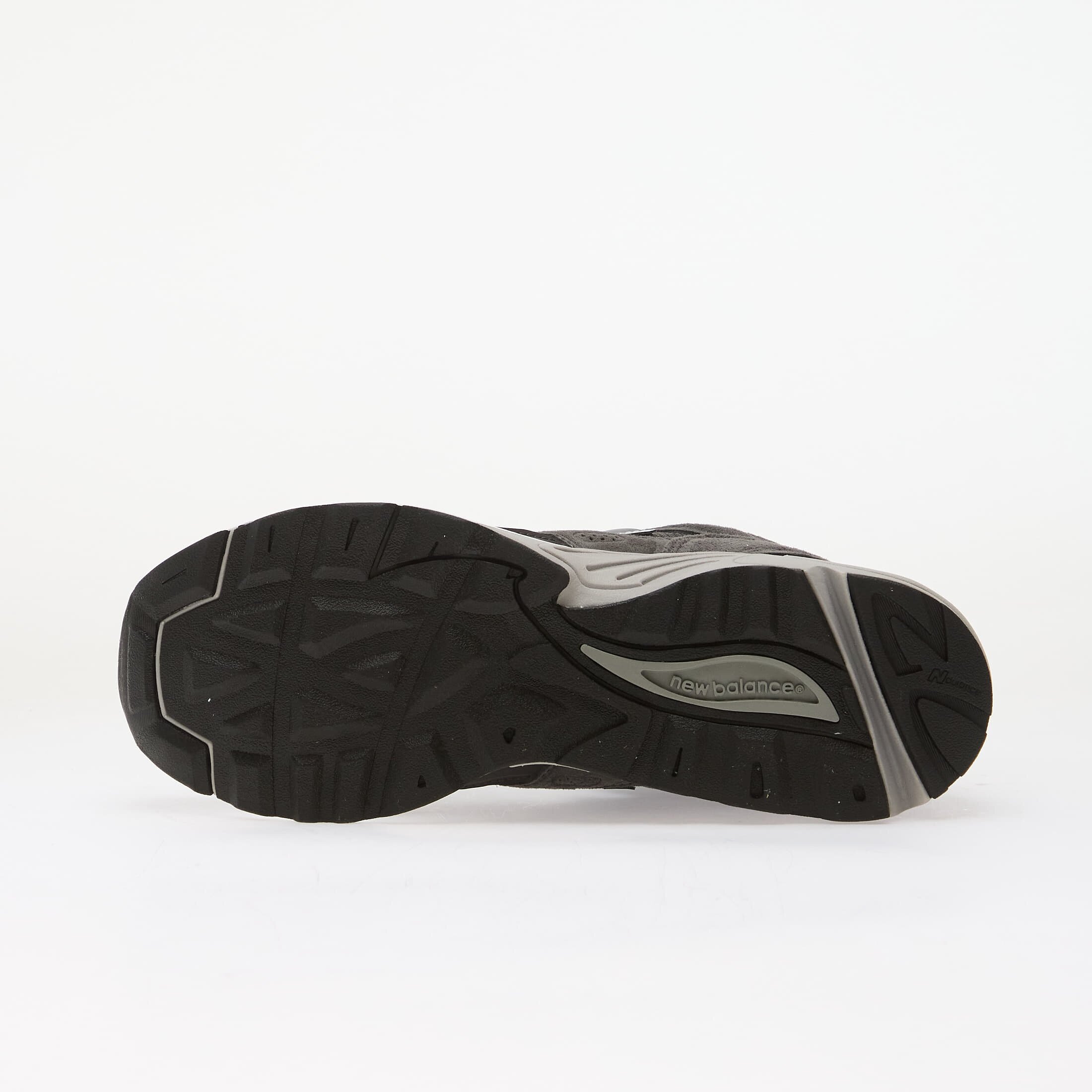 New Balance Сникърси 880R Castlerock/ Black Cement