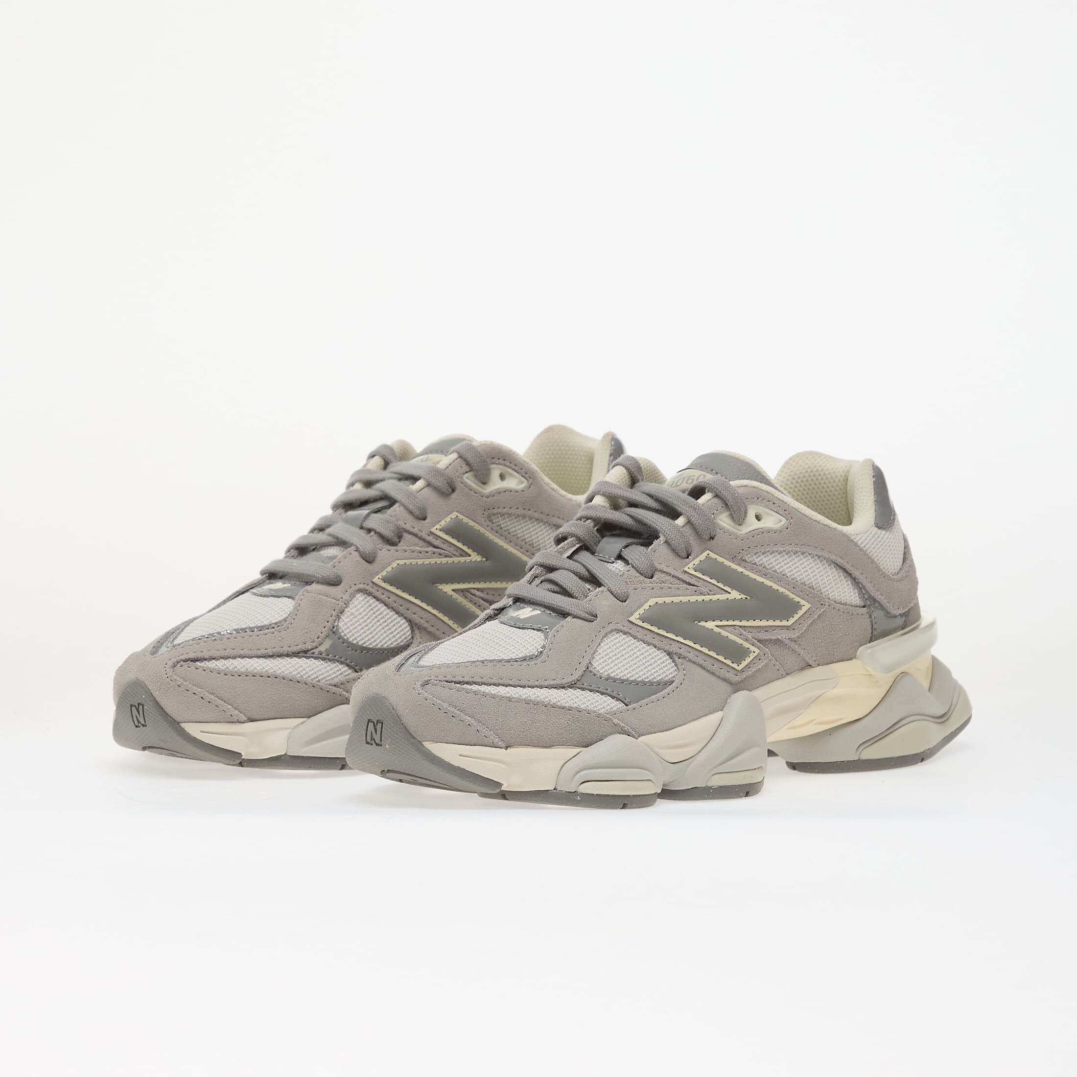 New Balance Сникърси 9060 Angora/ Reflection