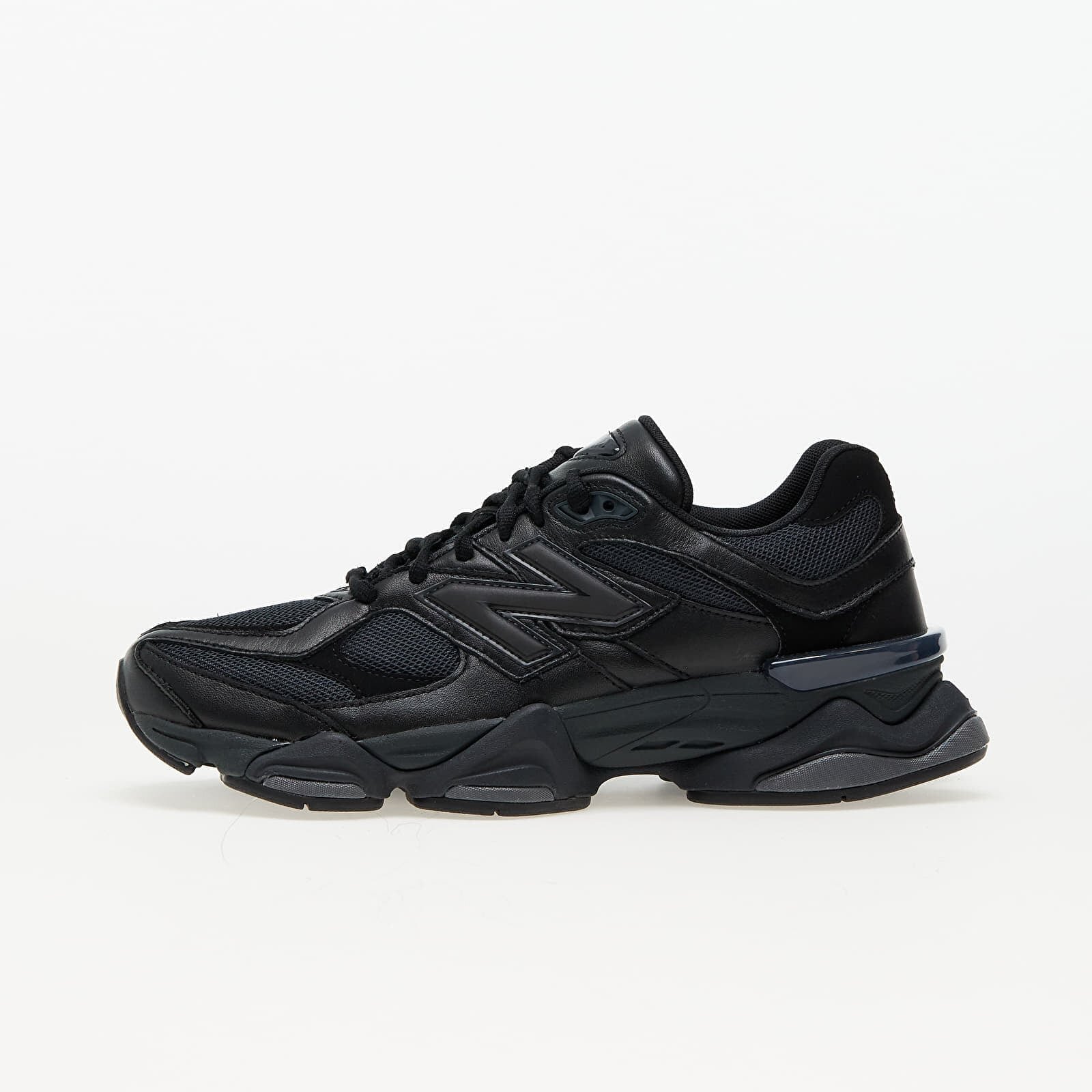 New Balance Сникърси 9060 Black