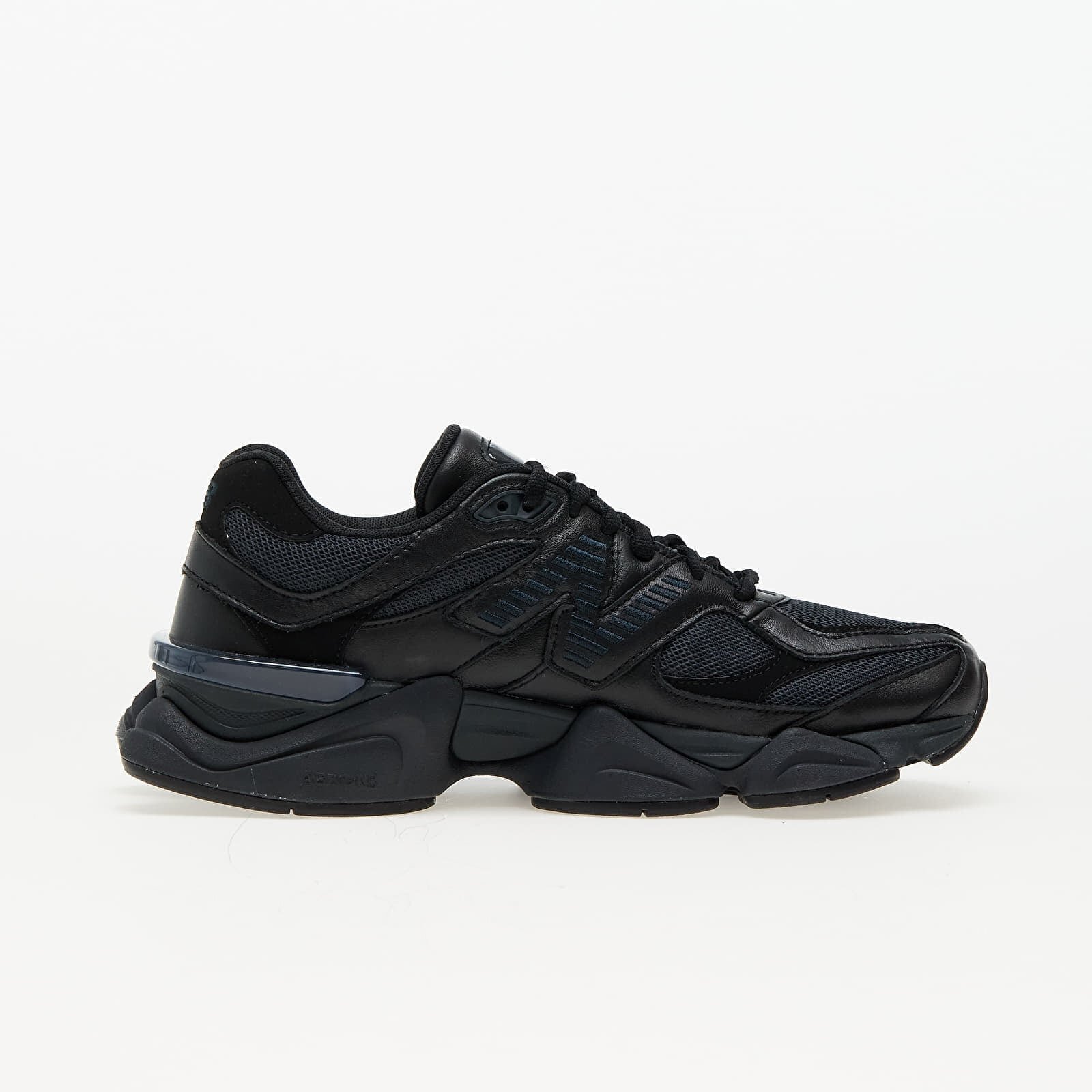 New Balance Сникърси 9060 Black
