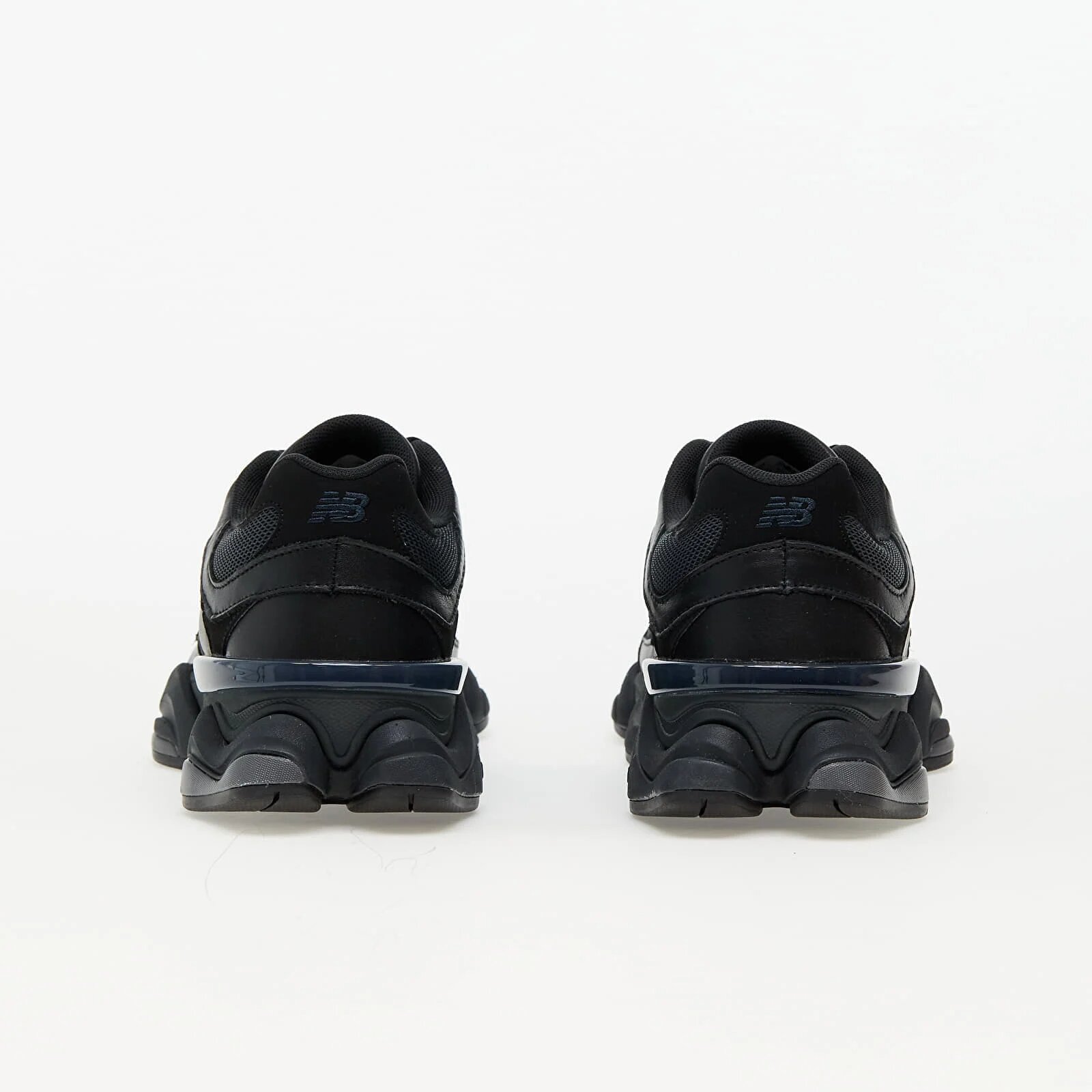 New Balance Сникърси 9060 Black