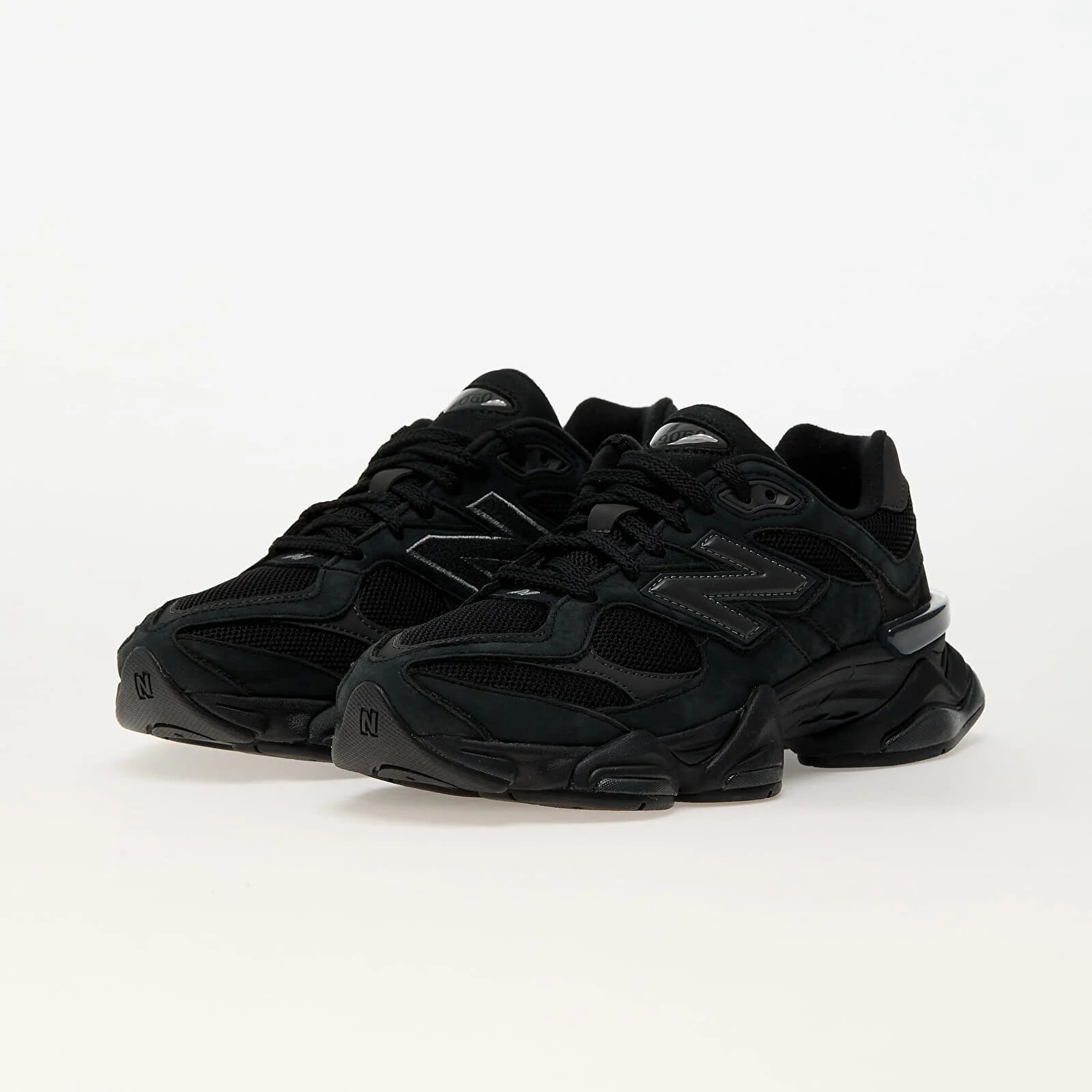 New Balance Сникърси 9060 Black/ Black Cement Zge