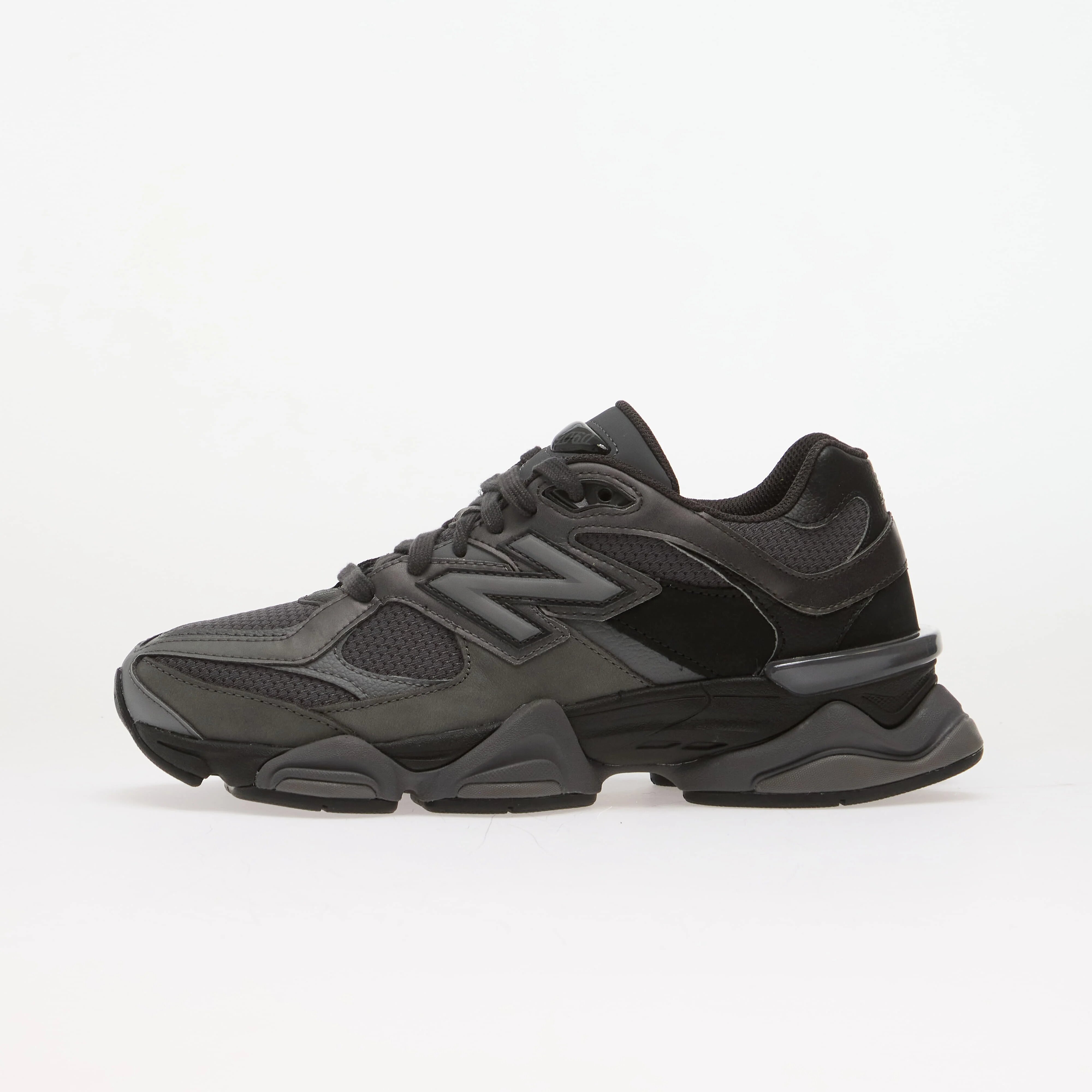 New Balance Сникърси 9060 Black/ Castlerock