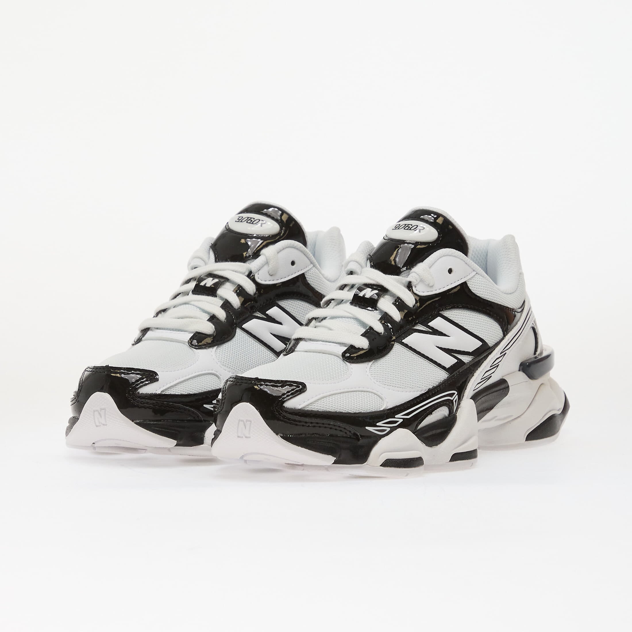 New Balance Сникърси 9060 Black/ White