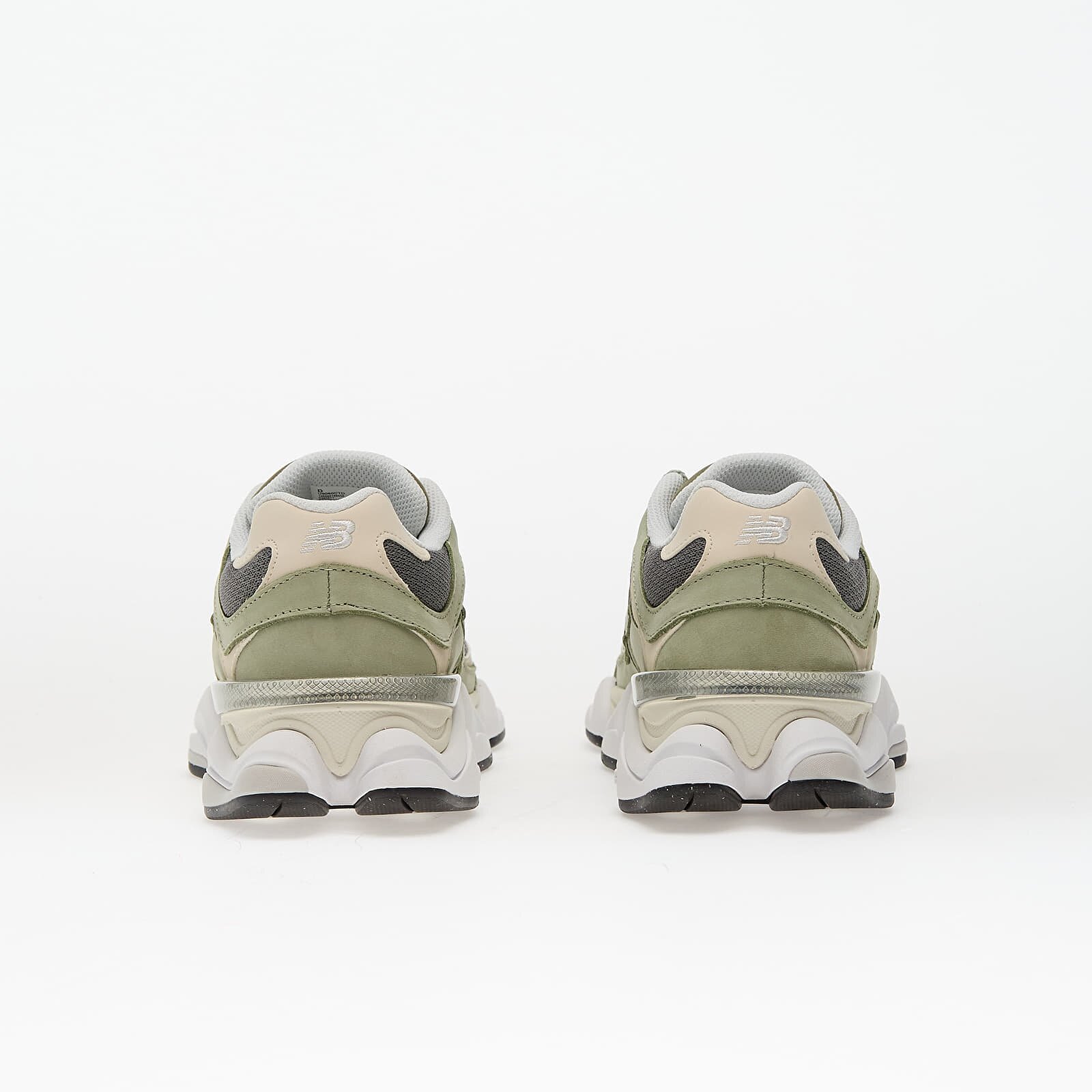New Balance Сникърси 9060 Garter Snake