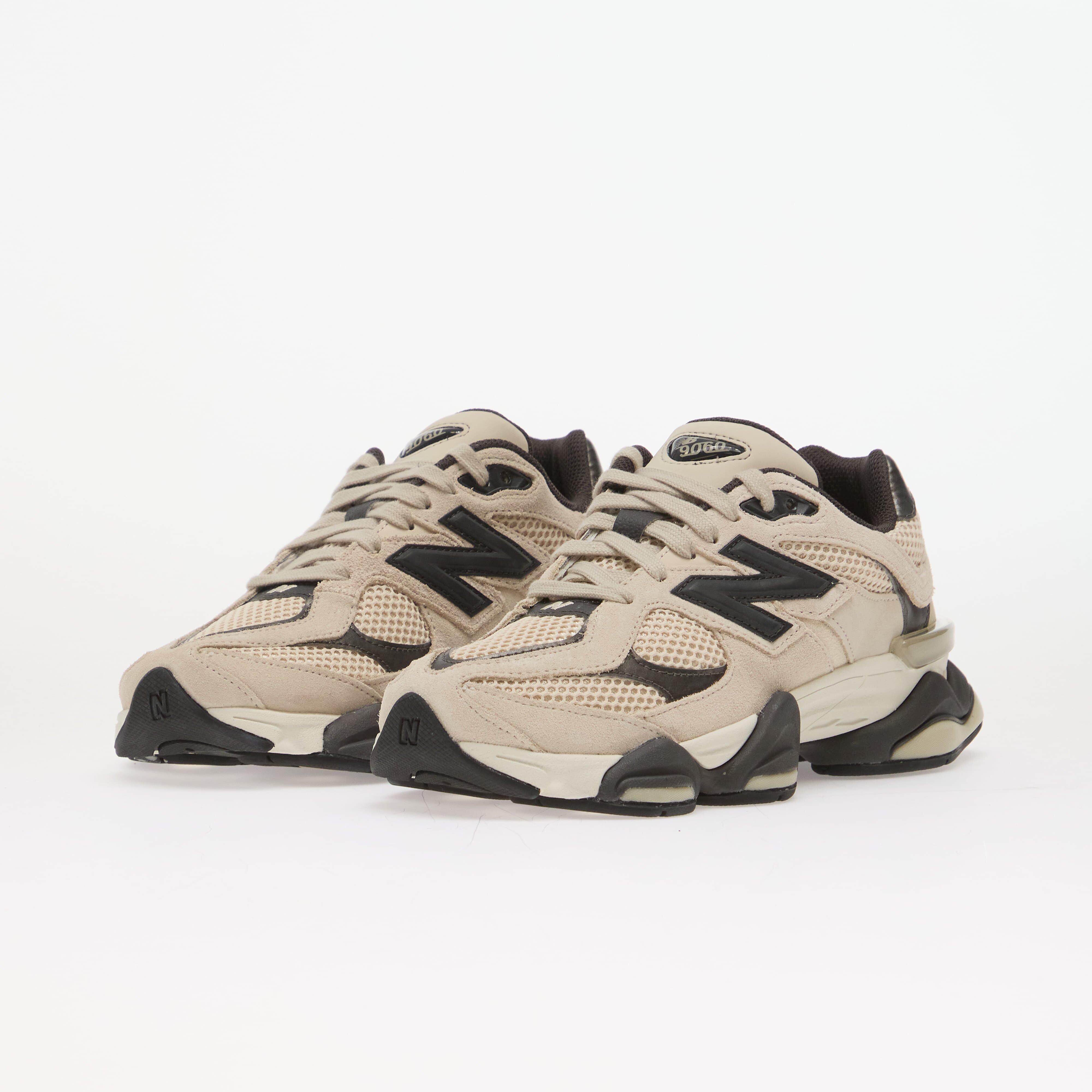 New Balance Сникърси 9060 Timberwolf/ Black Cement