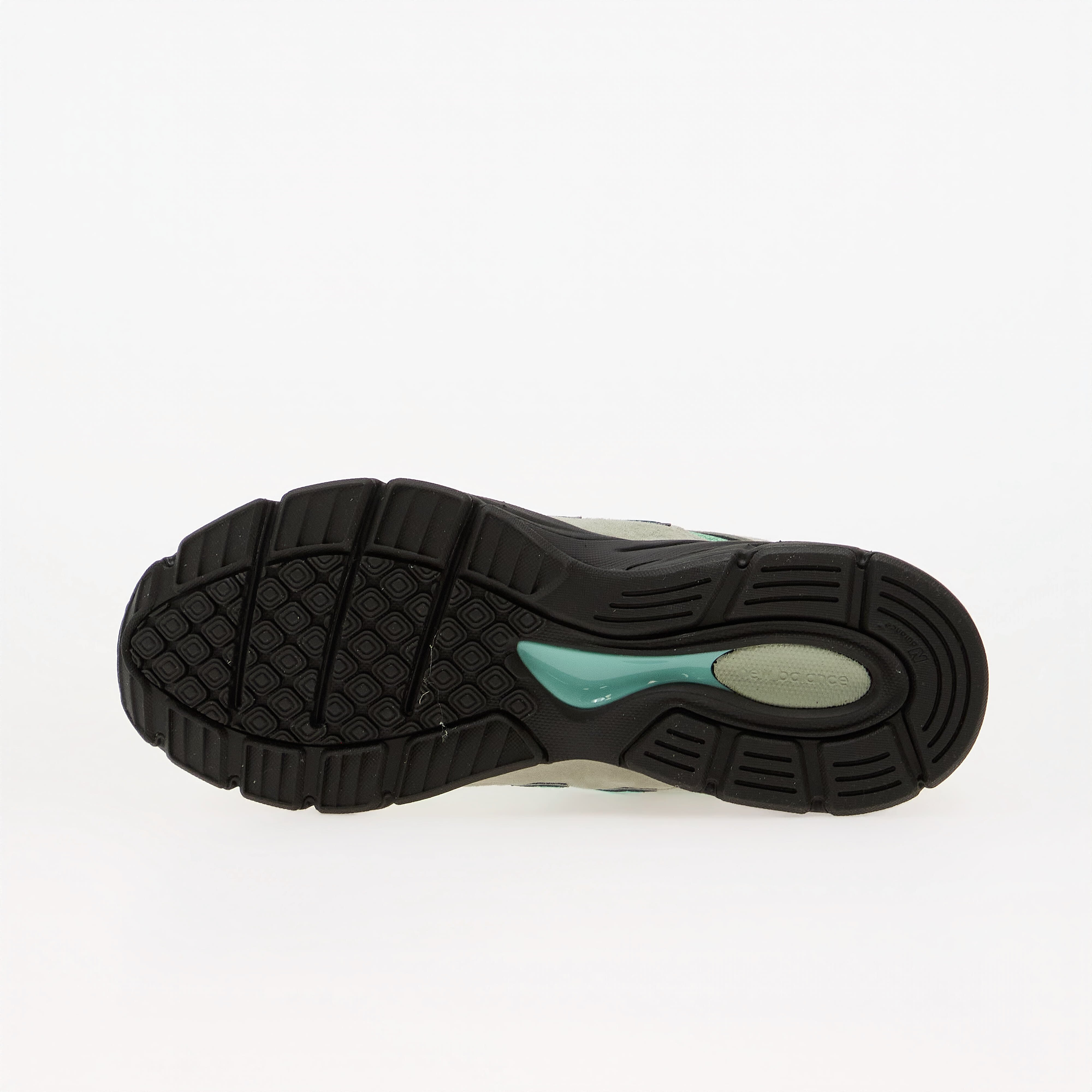 New Balance Сникърси 990 Silver Moss/ Bright Mint/ Black Cement