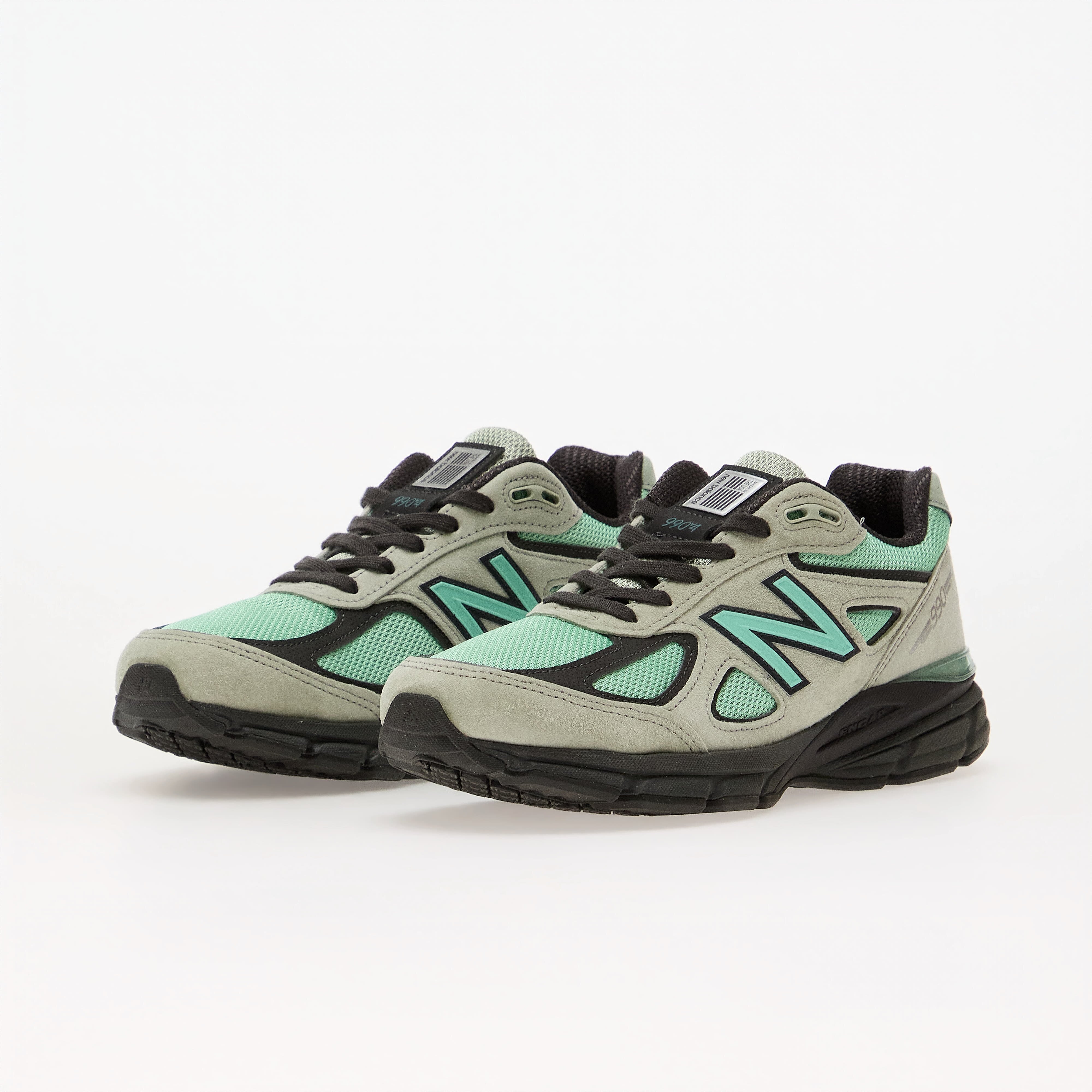 New Balance Сникърси 990 Silver Moss/ Bright Mint/ Black Cement