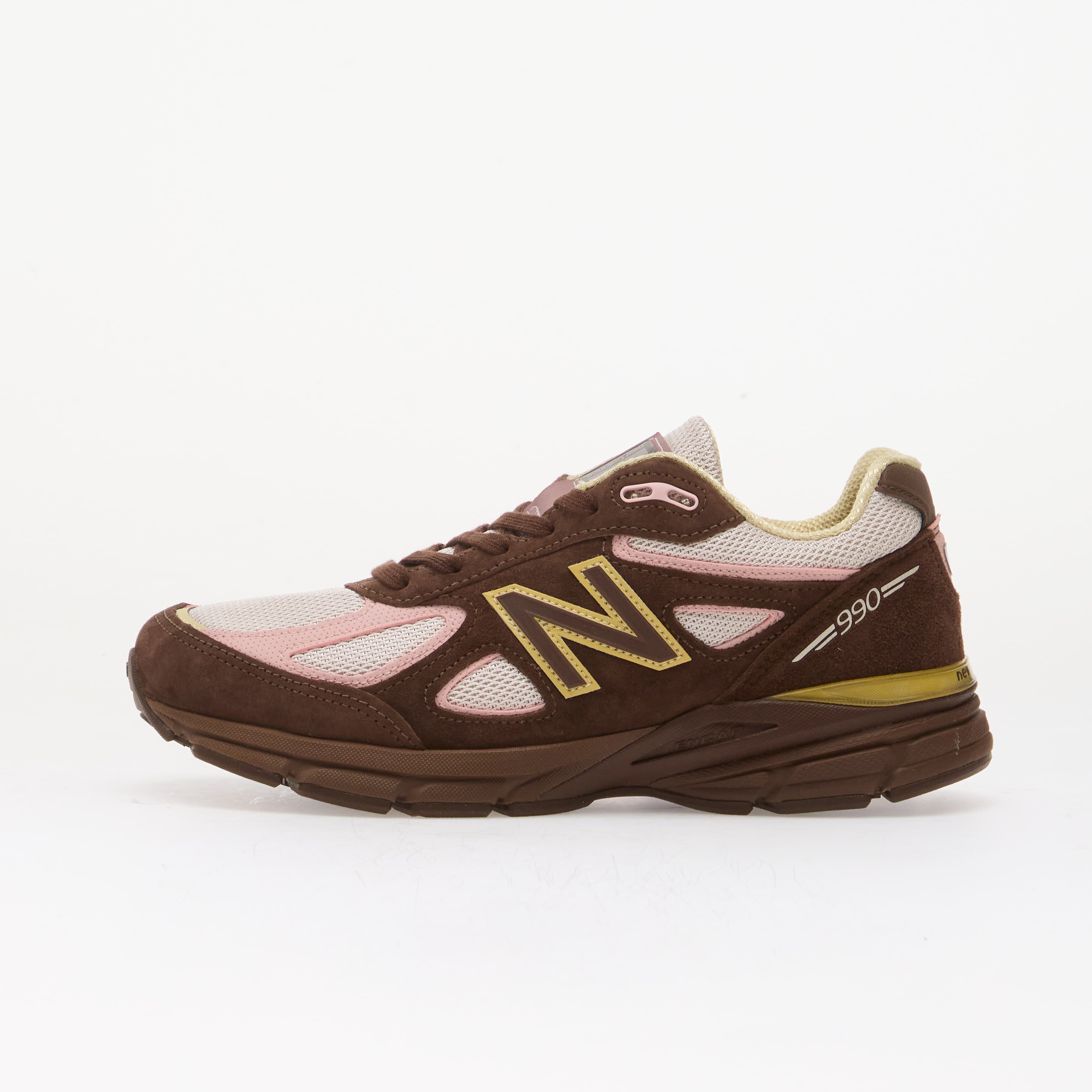 New Balance Сникърси 990v4 Pumpernickel/ Pink Chalk/ Alabaster