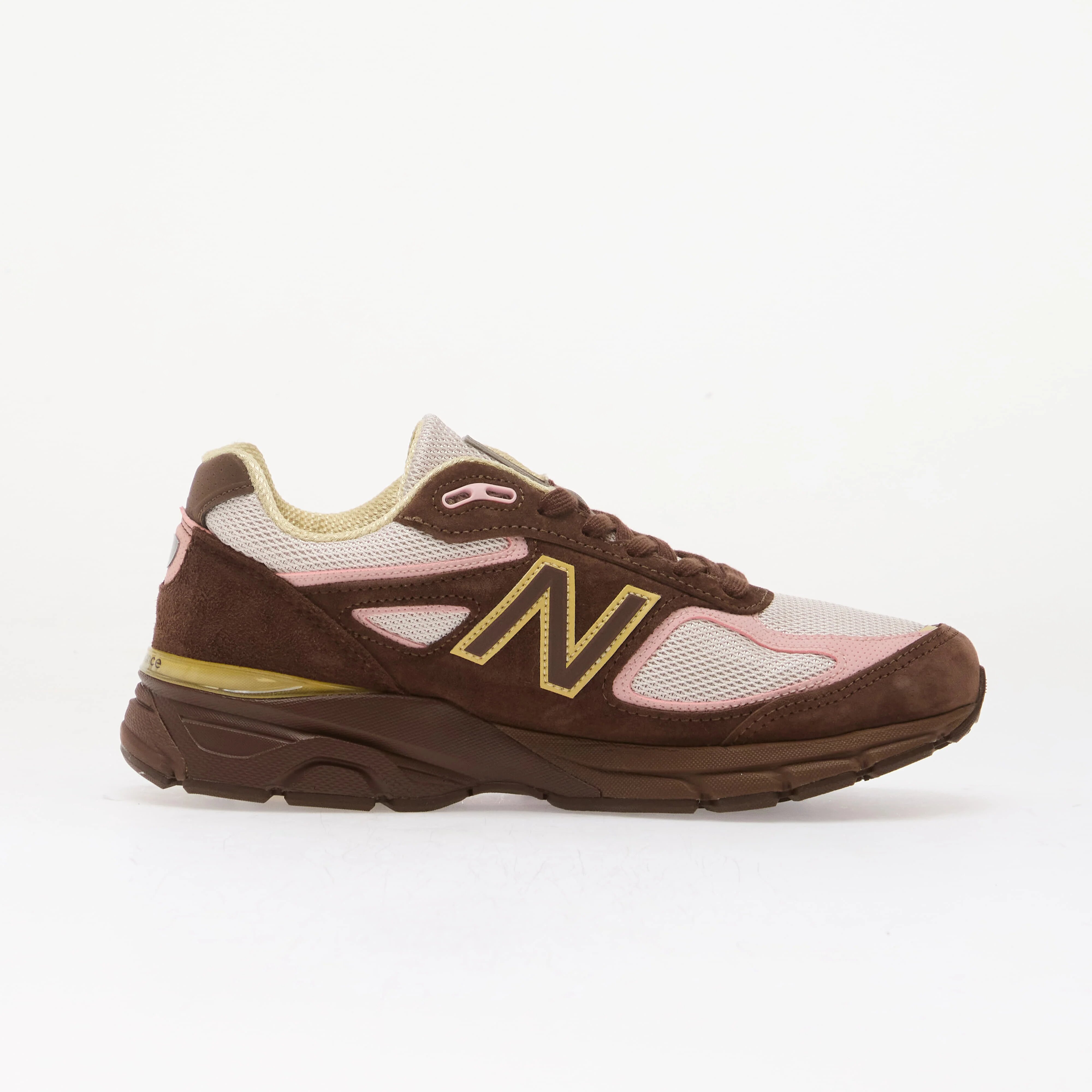New Balance Сникърси 990v4 Pumpernickel/ Pink Chalk/ Alabaster