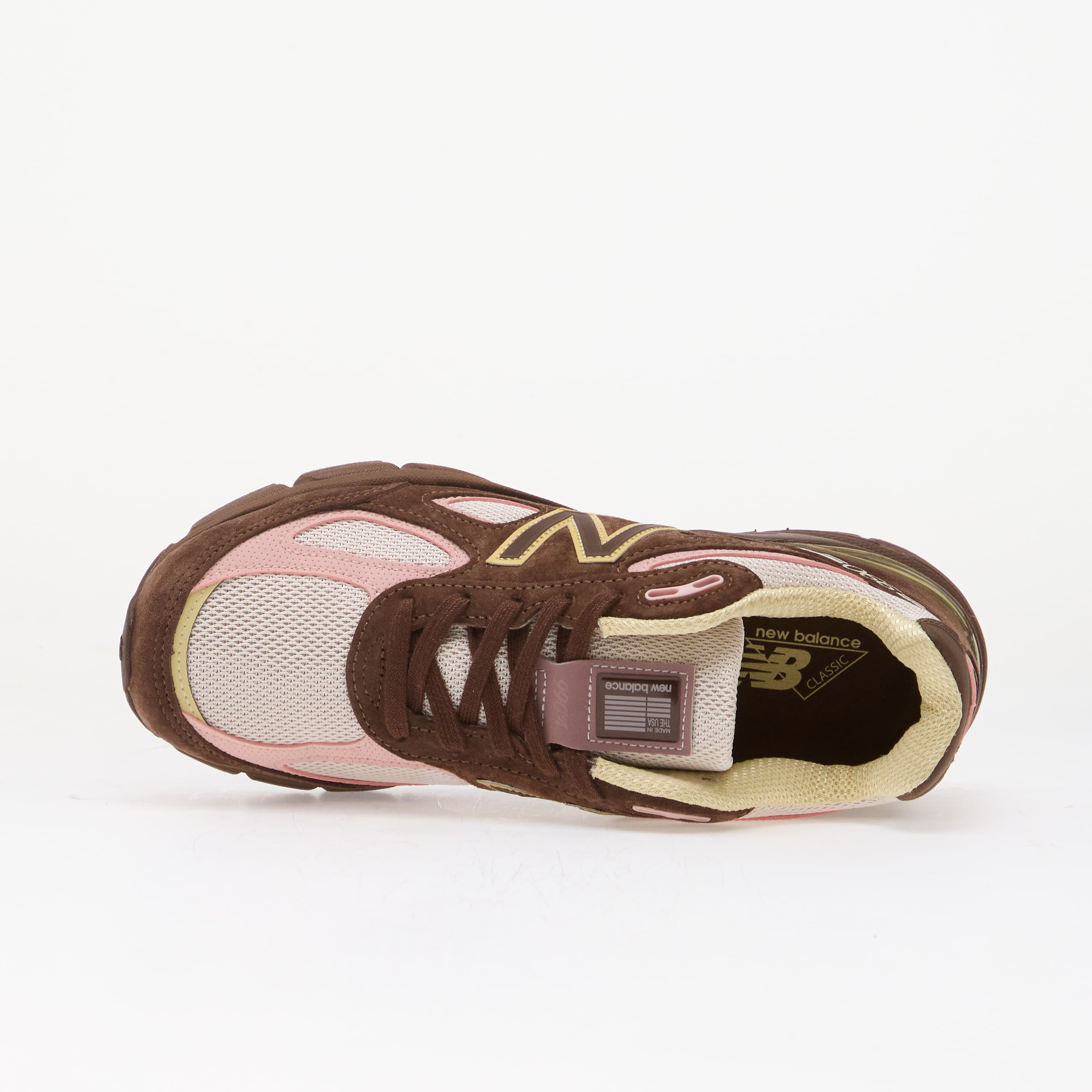 New Balance Сникърси 990v4 Pumpernickel/ Pink Chalk/ Alabaster