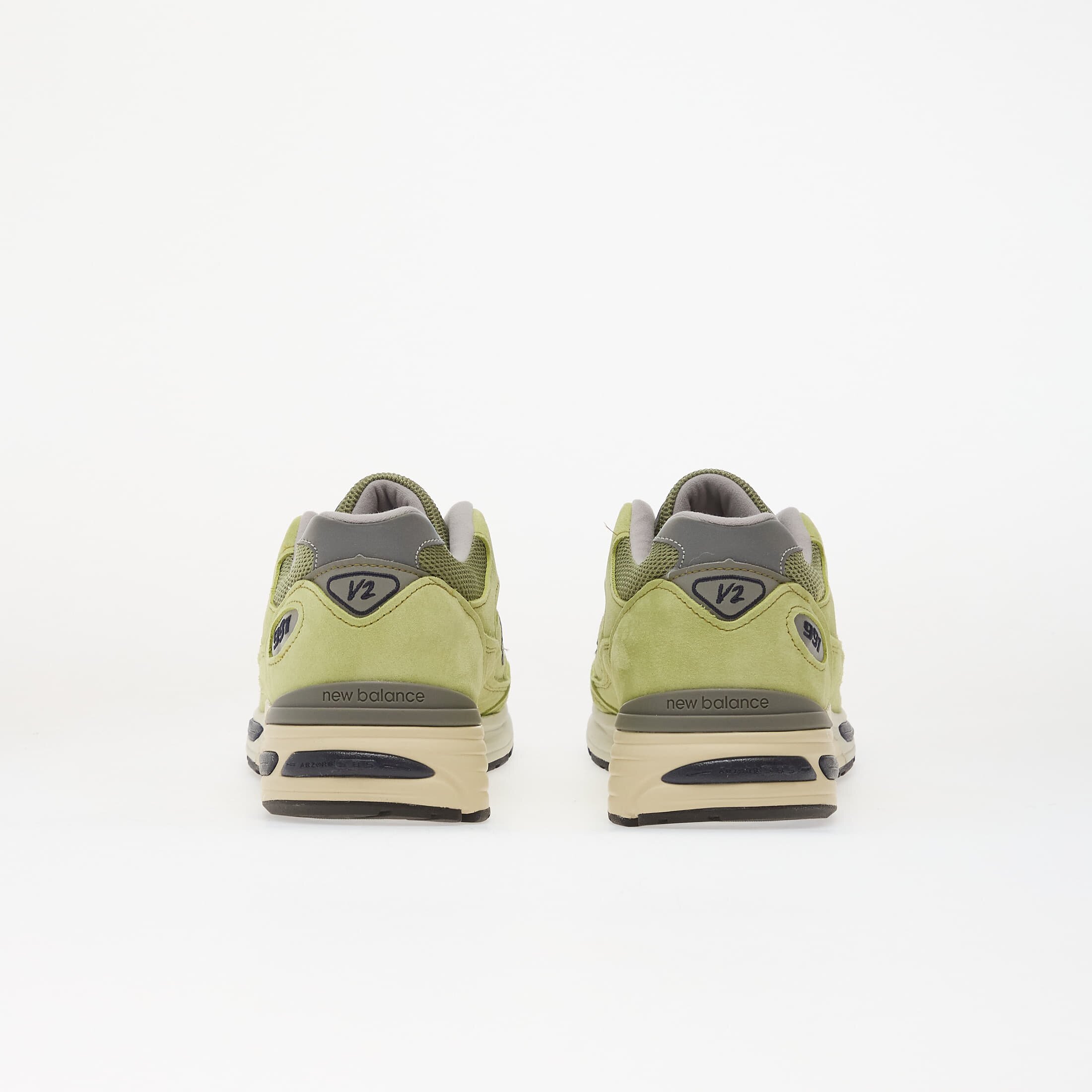 New Balance Сникърси 991 Made in UK Green Banana/ Moss/ Moon Mist