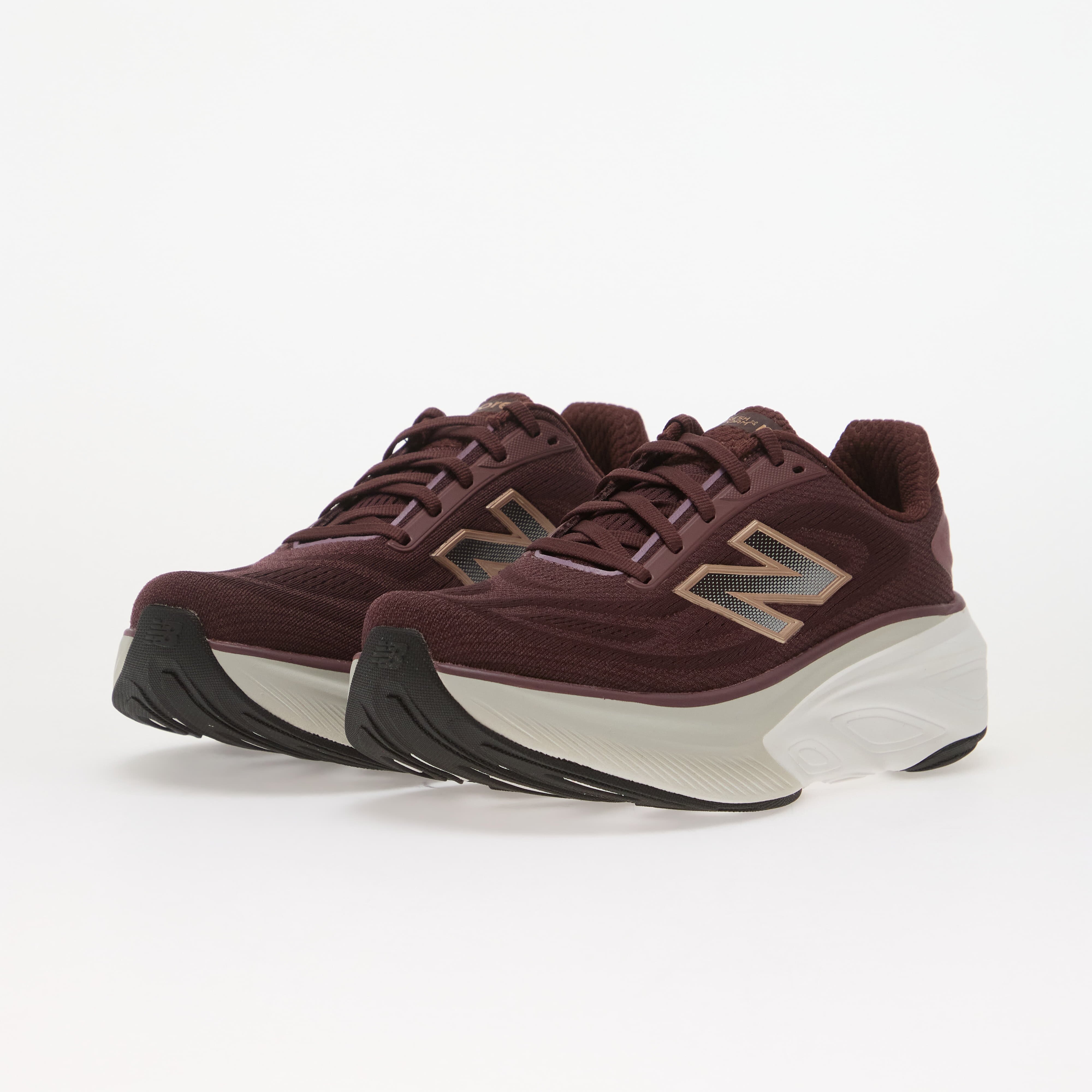 New Balance Сникърси Fresh Foam x More v6 Cherry Leather/ Fast Track
