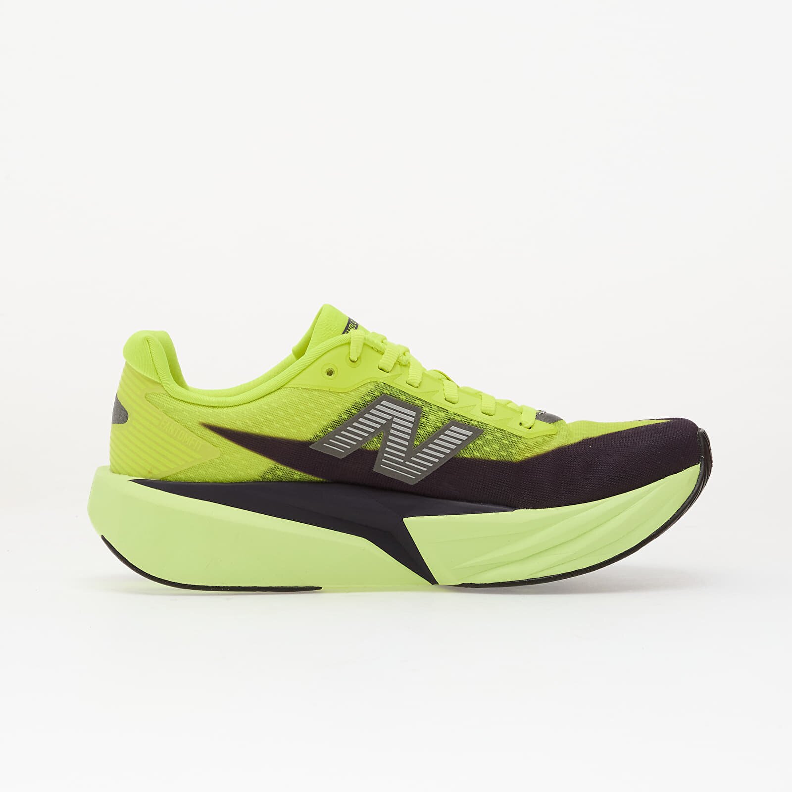 New Balance Сникърси FuelCell Rebel v5 Alkaline Green/ Boyseerry/ Dark Silver Metallic