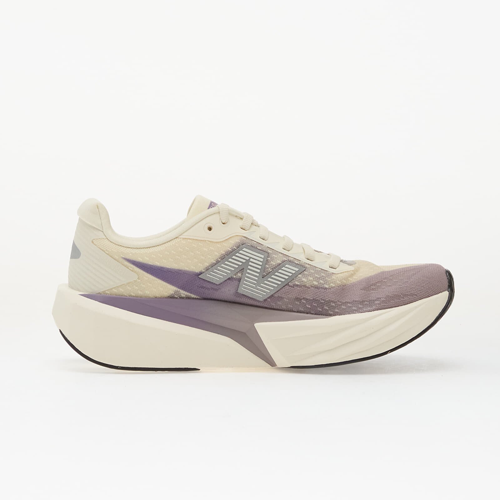 New Balance Сникърси FuelCell Rebel V5 Candied Violet/ Angora