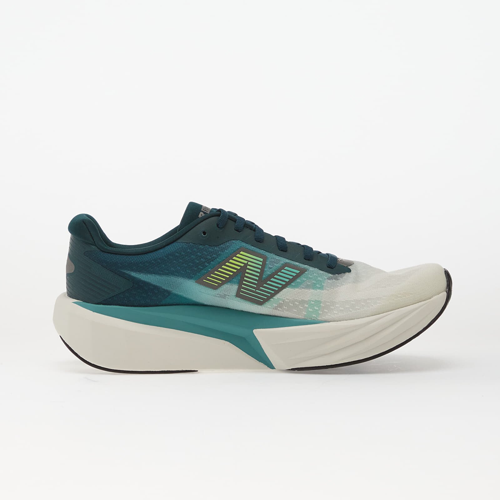 New Balance Сникърси FuelCell Rebel v5 Medusa Green/ Faded Teal