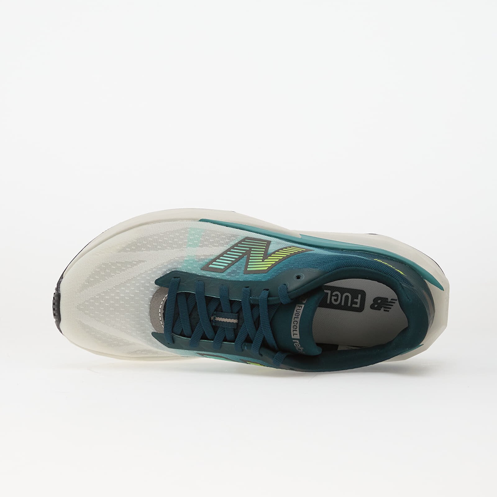 New Balance Сникърси FuelCell Rebel v5 Medusa Green/ Faded Teal