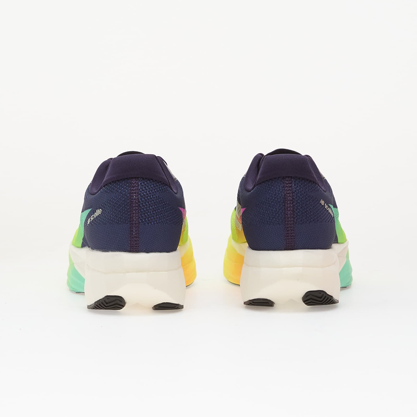 New Balance Сникърси FuelCell SC Elite v5 Boyseerry/ Afterglow